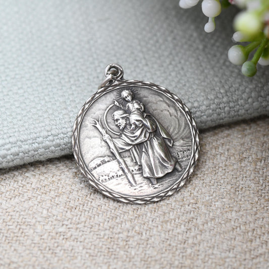 Vintage Sterling Silver St. Christopher Pendant 1976 - Large Circle Saint of Travelling | Christian Religious Jewellery | Detailed 3D Image
