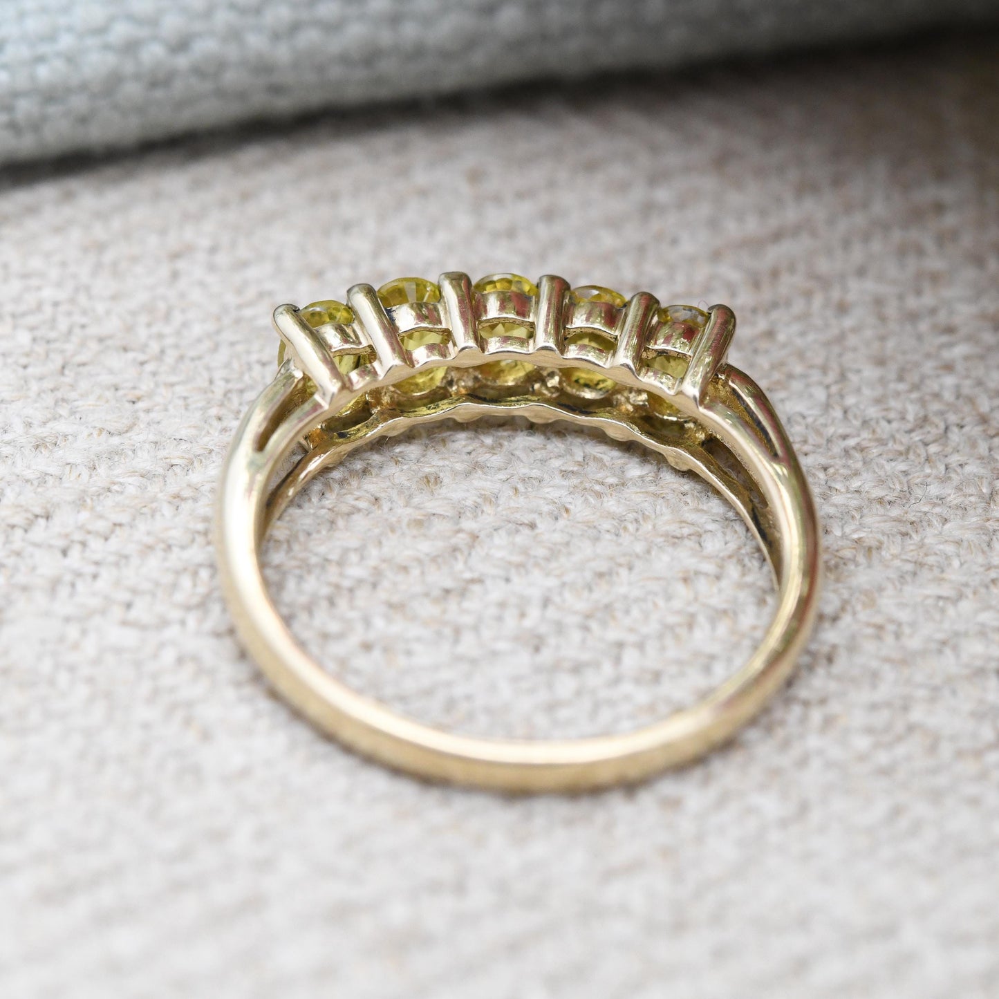 Vintage 9ct Gold Peridot Five Stone Ring - 5 Stone Stacking Ring Half Eternity | Green Gemstone Jewellery Gift | UK Size - N US Size - 6 3/4