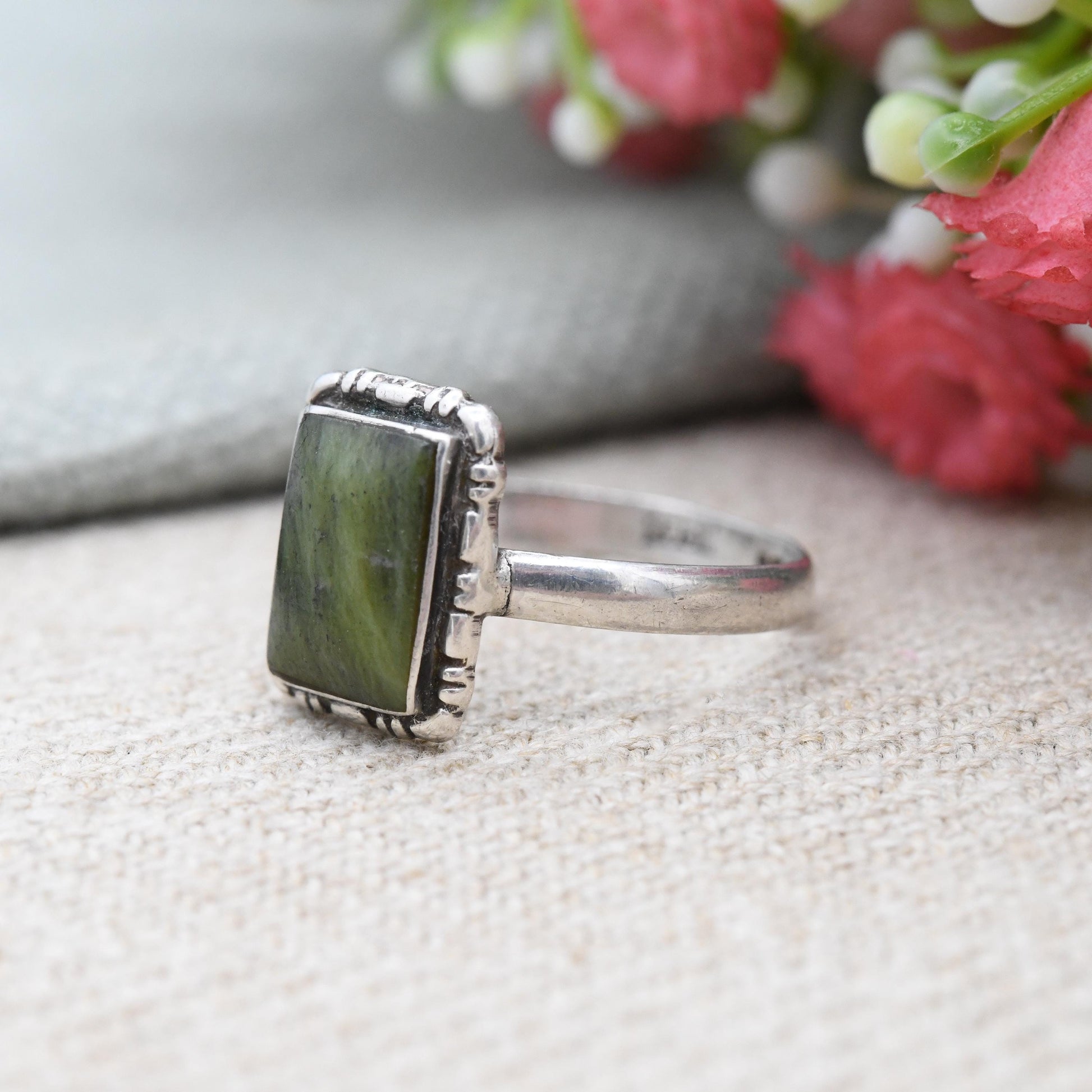 Vintage Sterling Silver Connemara Marble Ring - Collectable Irish Green Stone Jewellery | Dublin Import Hallmark | UK Size - N 1/2 | US - 7