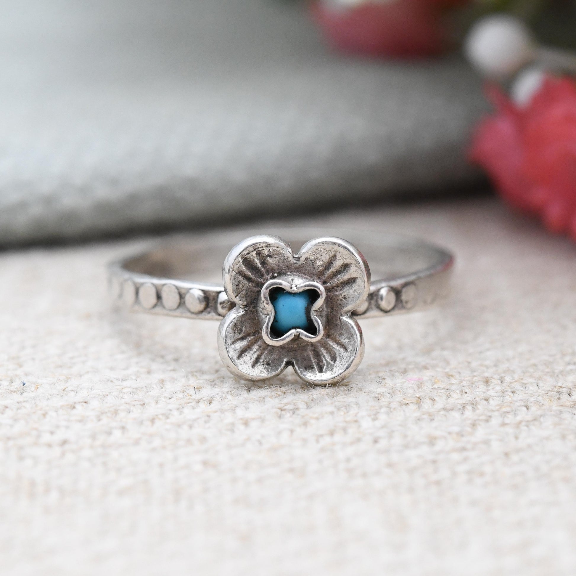 Vintage Polish Silver Turquoise Flower Ring - Mid-Century Textured Jewellery Pretty Silver Gift for Her | UK Size - N | US Size - 6 3/4