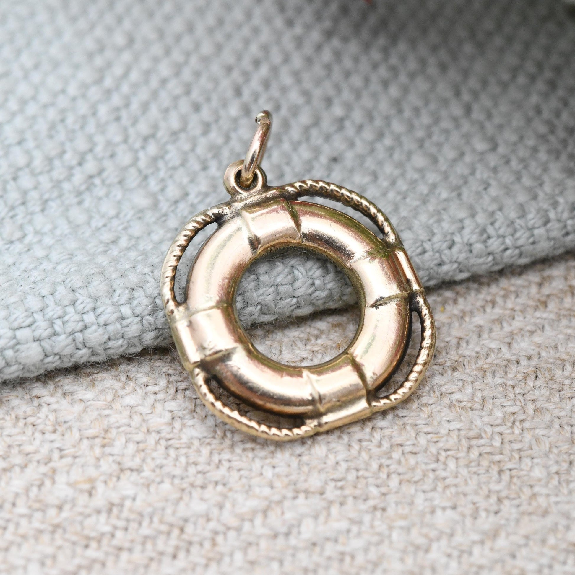 Vintage 9ct Gold Life Preserver Charm Pendant 1972 - Lifebuoy Lifeguard Life Saver Boat Sailing Gift | Quirky Charm Bracelet Charm Necklace