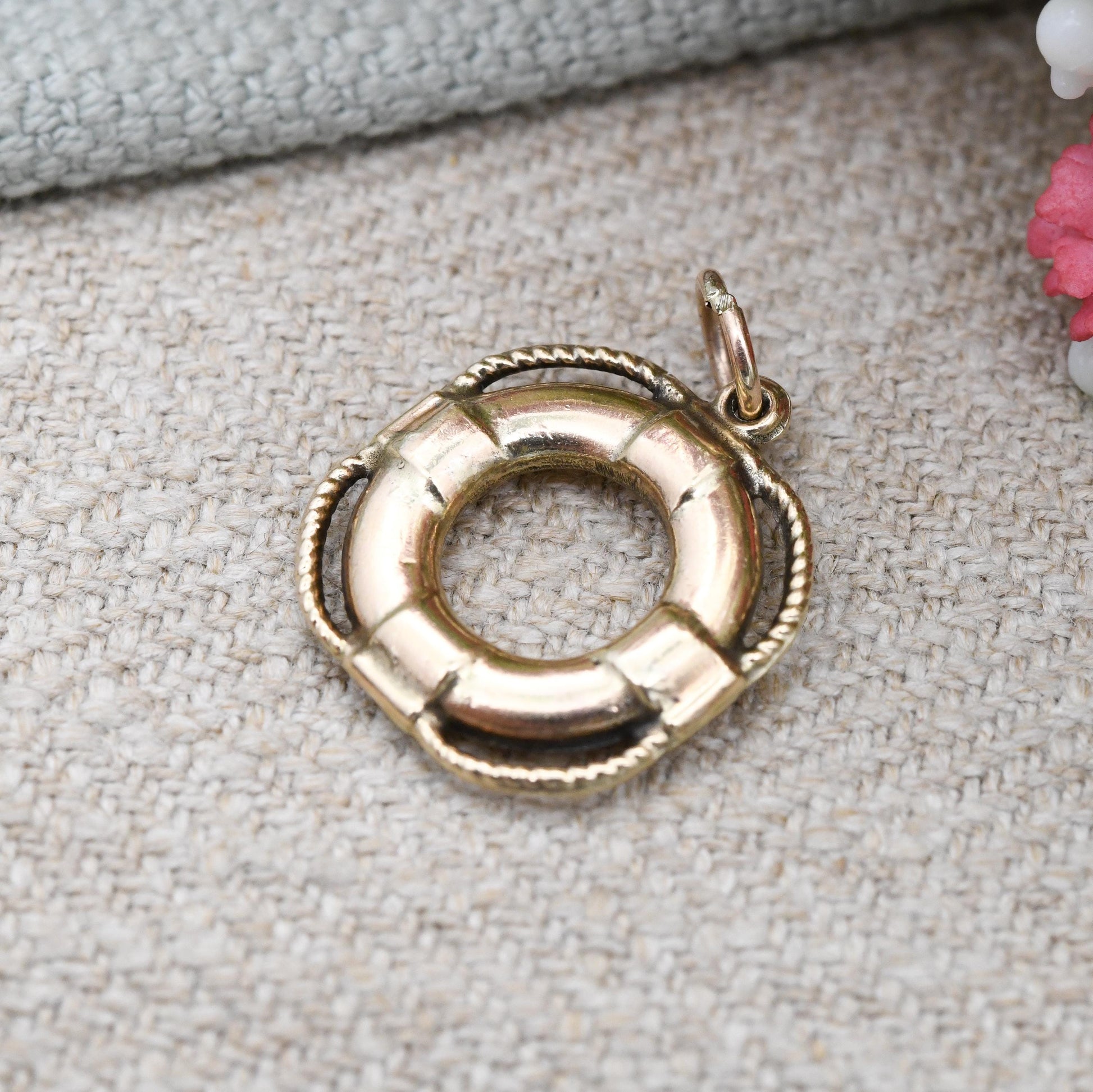Vintage 9ct Gold Life Preserver Charm Pendant 1972 - Lifebuoy Lifeguard Life Saver Boat Sailing Gift | Quirky Charm Bracelet Charm Necklace