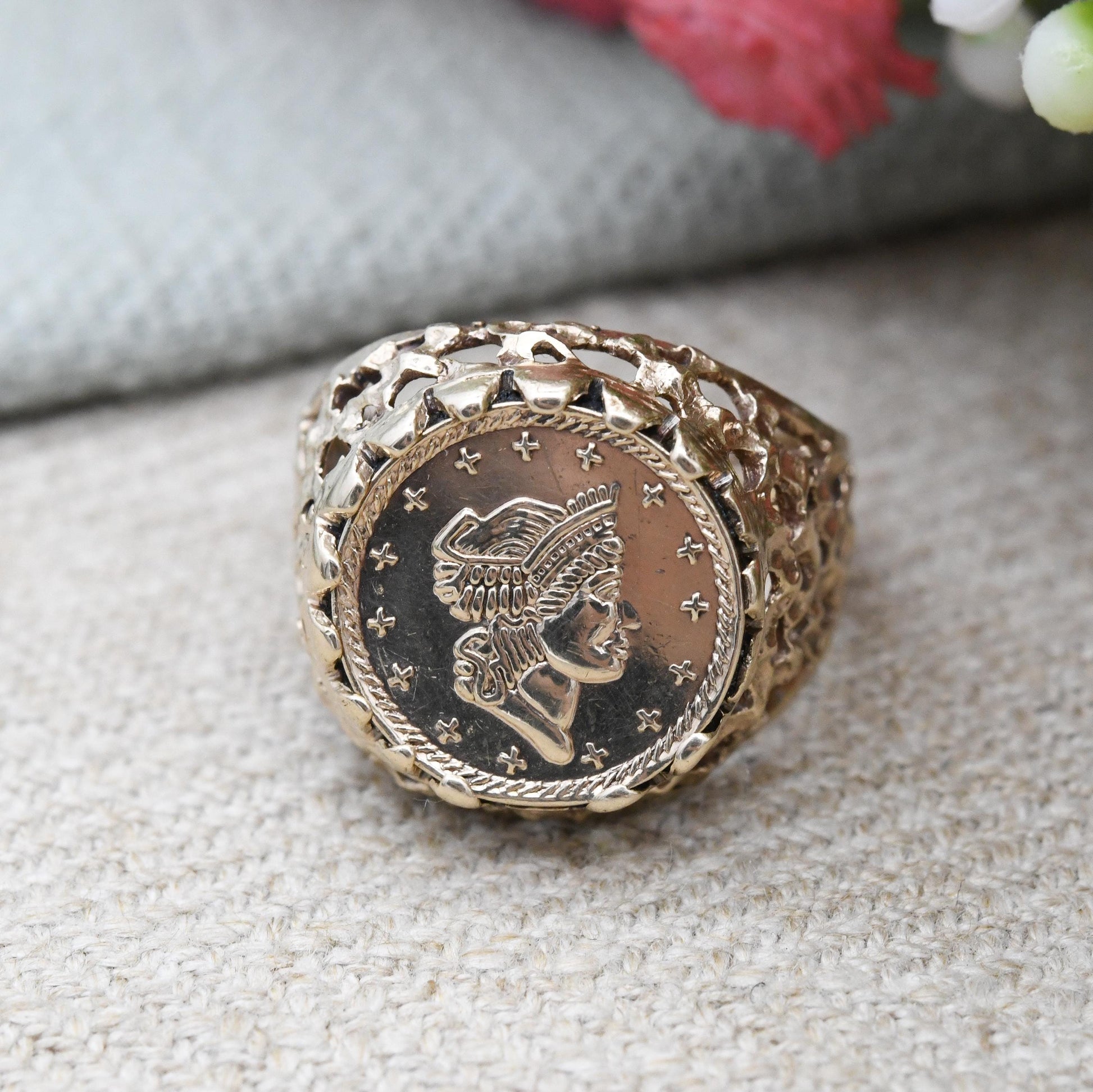 Vintage 9ct Gold Liberty Head Tallar Coin Signet Ring 1982 - Fantasy Coin Jewellery USA Lady Liberty | Small UK Size - H 1/2 | US Size - 4