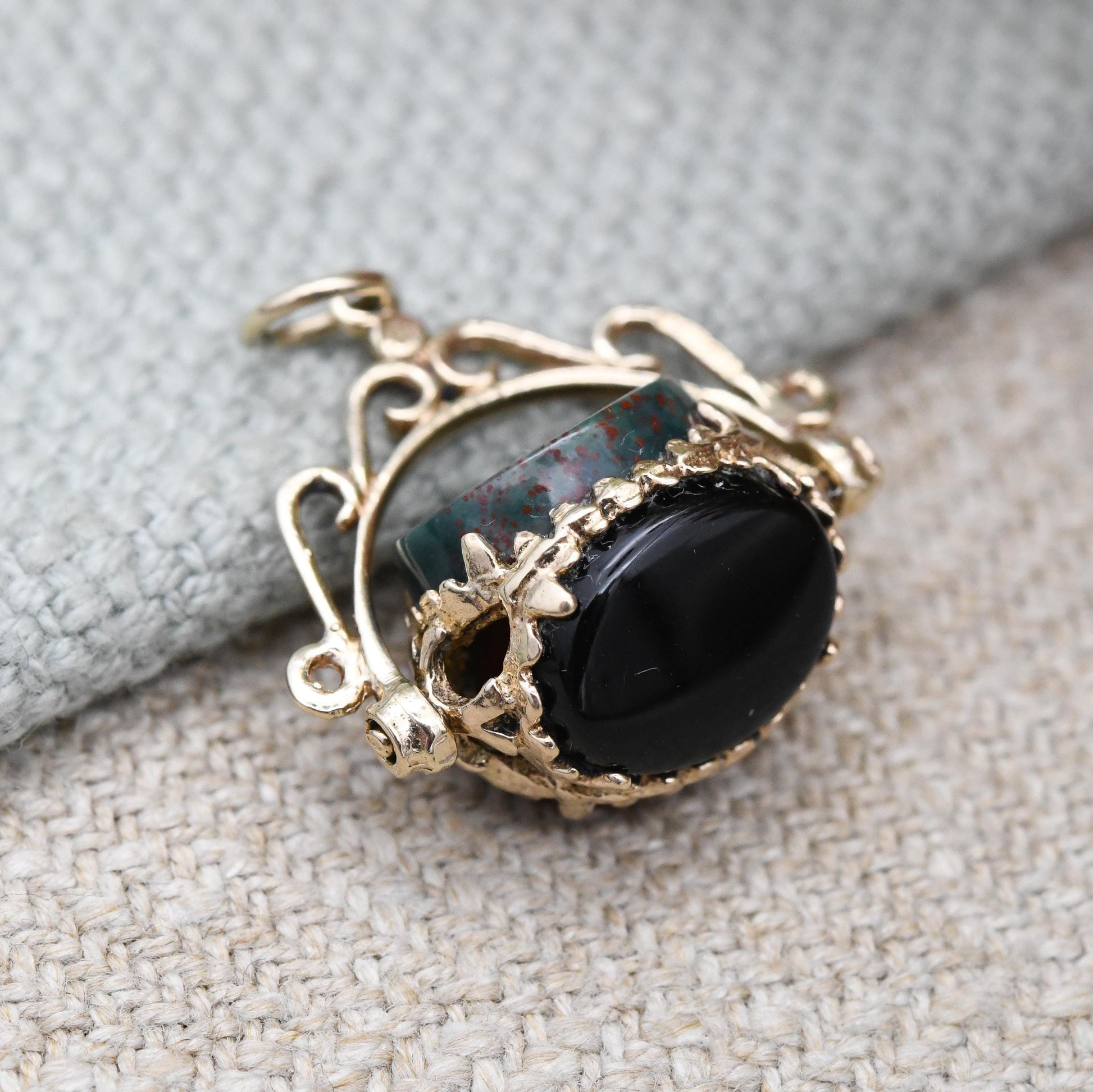 Vintage 9ct Gold Gemstone Spinner Fob Pendant - Antique Style Miniature Spinning Watch Fob Charm Ornate | Onyx Bloodstone Red Carnelian