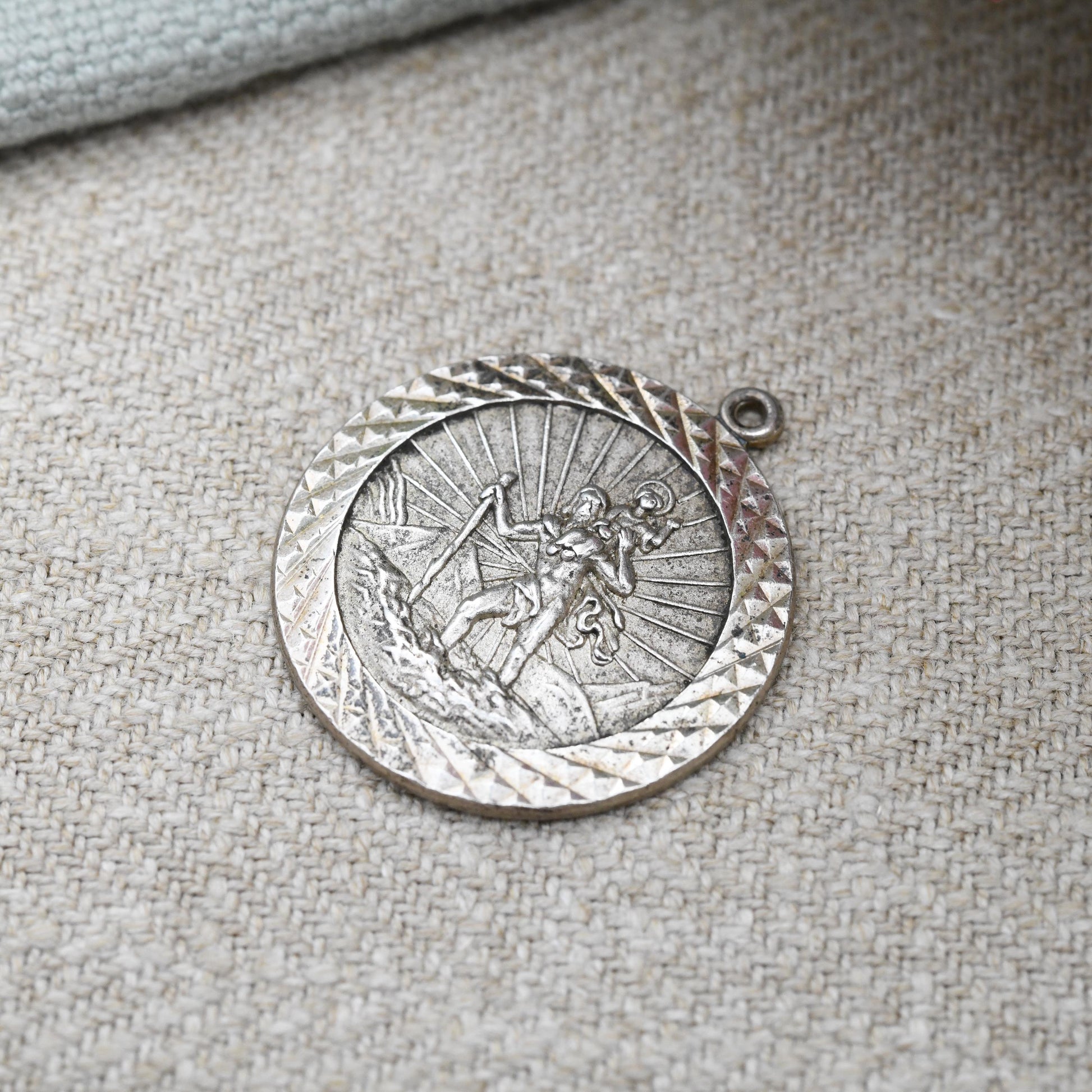 Vintage Sterling Silver St. Christopher Pendant Large Circle - Patron Saint of Travelling | Christian Religious Jewellery | Raised 3D Image