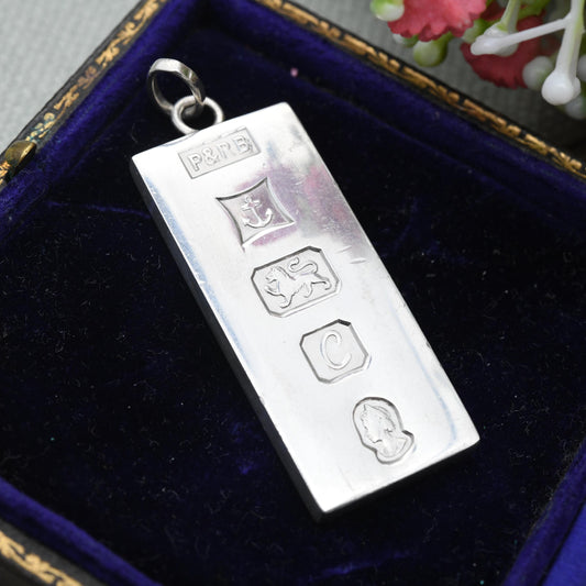 Vintage Sterling Silver Ingot Pendant 1977 with Queen Elizabeth II Silver Jubilee Stamp P&RB P R Bushell - Hallmarked in Birmingham England