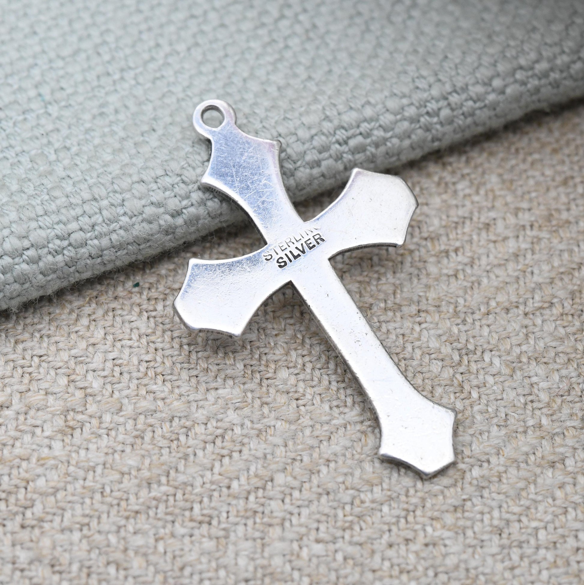 Vintage Sterling Silver Cross Pendant with Machine Engraved Lines - Sweet Christening Jewellery Gift Present Christian Charm for Necklace
