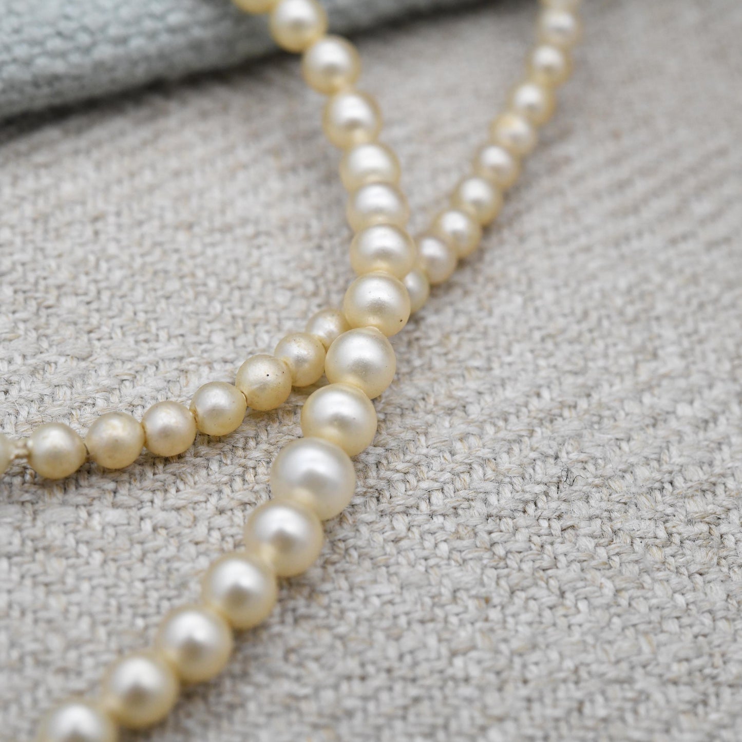Vintage Faux Pearl Necklace in Fitted Box with 9ct Gold Clasp - Northern Goldsmiths Company Duchess Pearls Reg. No. 426873 | Choker 16"