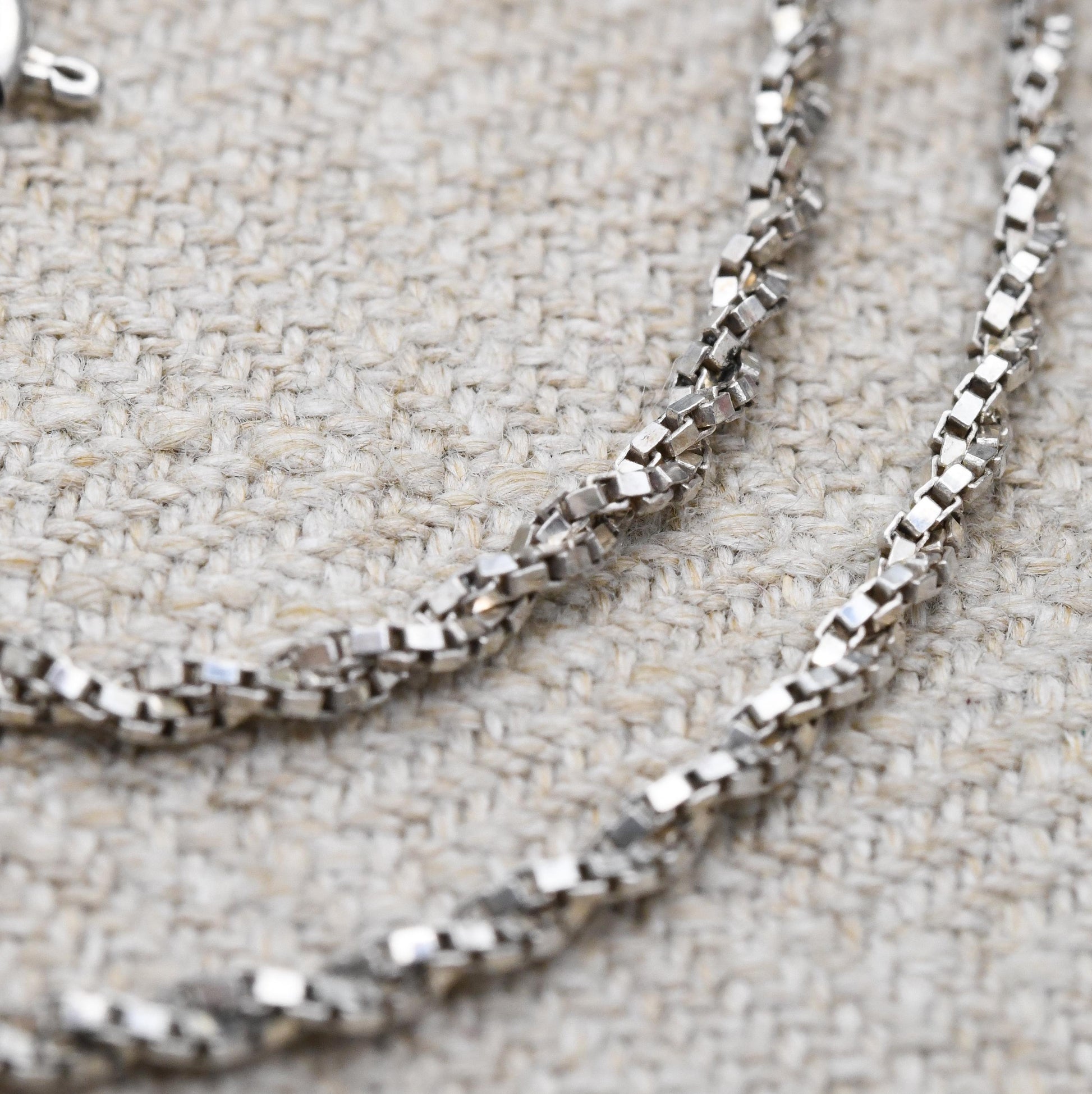 Sterling Silver Twisted Box Chain Necklace c. 1980s - Chunky Short Chain Quality Silver Necklace Square Link | Unisex Necklace Gift | 17.5"