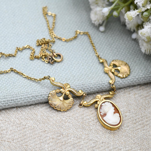 Vintage Rolled Gold Shell Cameo Necklace with Scallop Fan Detail Panels c. 1960 - Mid-Century Textured Costume Jewellery Neoclassical Design