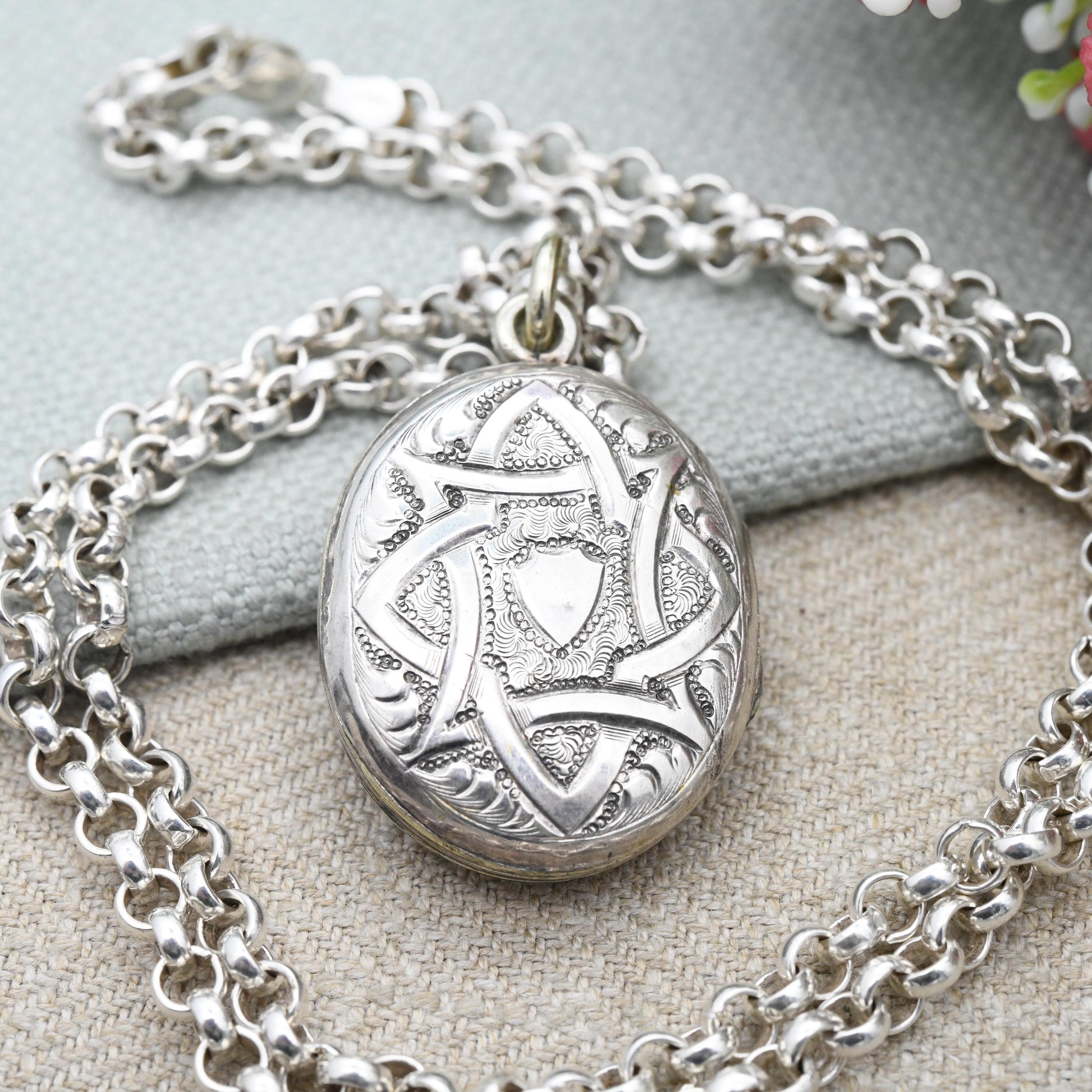 Antique Victorian Sterling Silver Locket Enamel Star Design - Engraved Quatrefoil Ornate Aesthetic Movement Oval Pendant on Chunky Chain