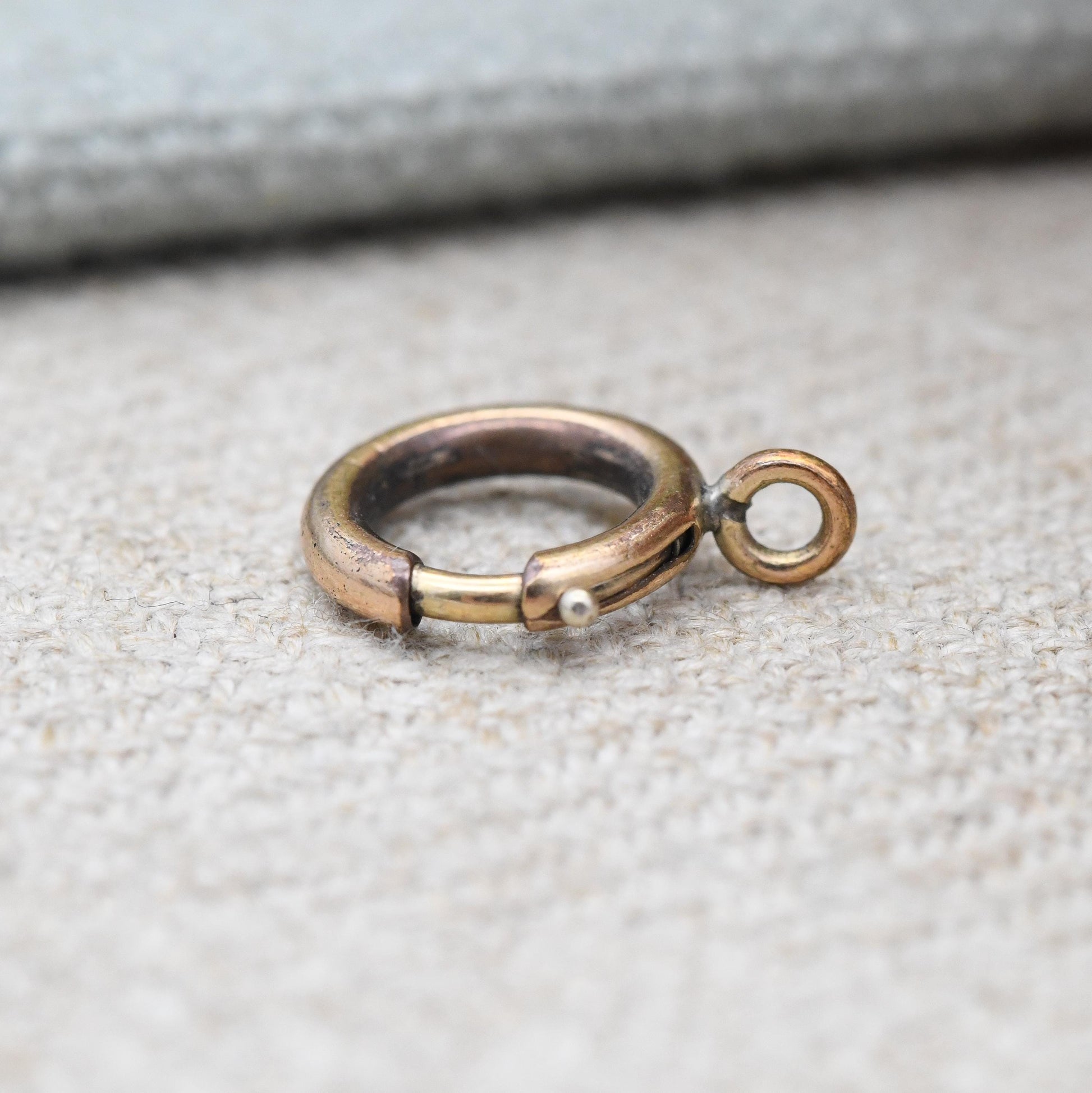Antique Victorian Rolled Gold Bolt Clasp 1cm Diameter - Spring Ring Clasp for Charm Bracelet Pendant Collection