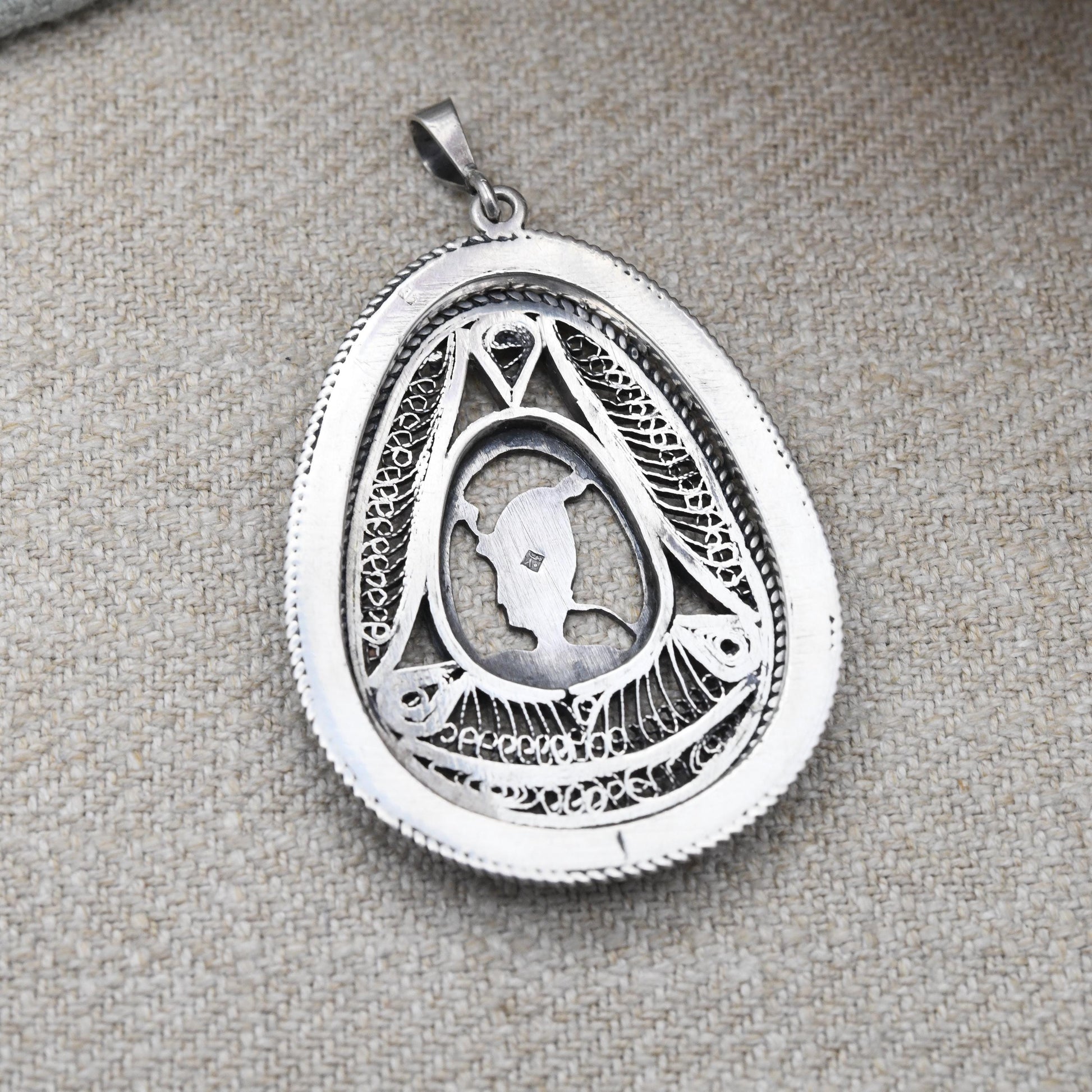 Vintage Egyptian Silver Pharaoh Pendant with Open Cut Out Design - Large Ancient Egypt Souvenir Symbol Jewellery | Egyptian Revival Pendant
