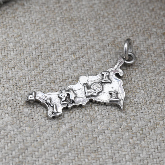 Vintage Sterling Silver Cornwall Map Souvenir Charm Pendant - Tourist Commemorative 925 Charm Bracelet Scrap Book | Cornish Jewellery Gift