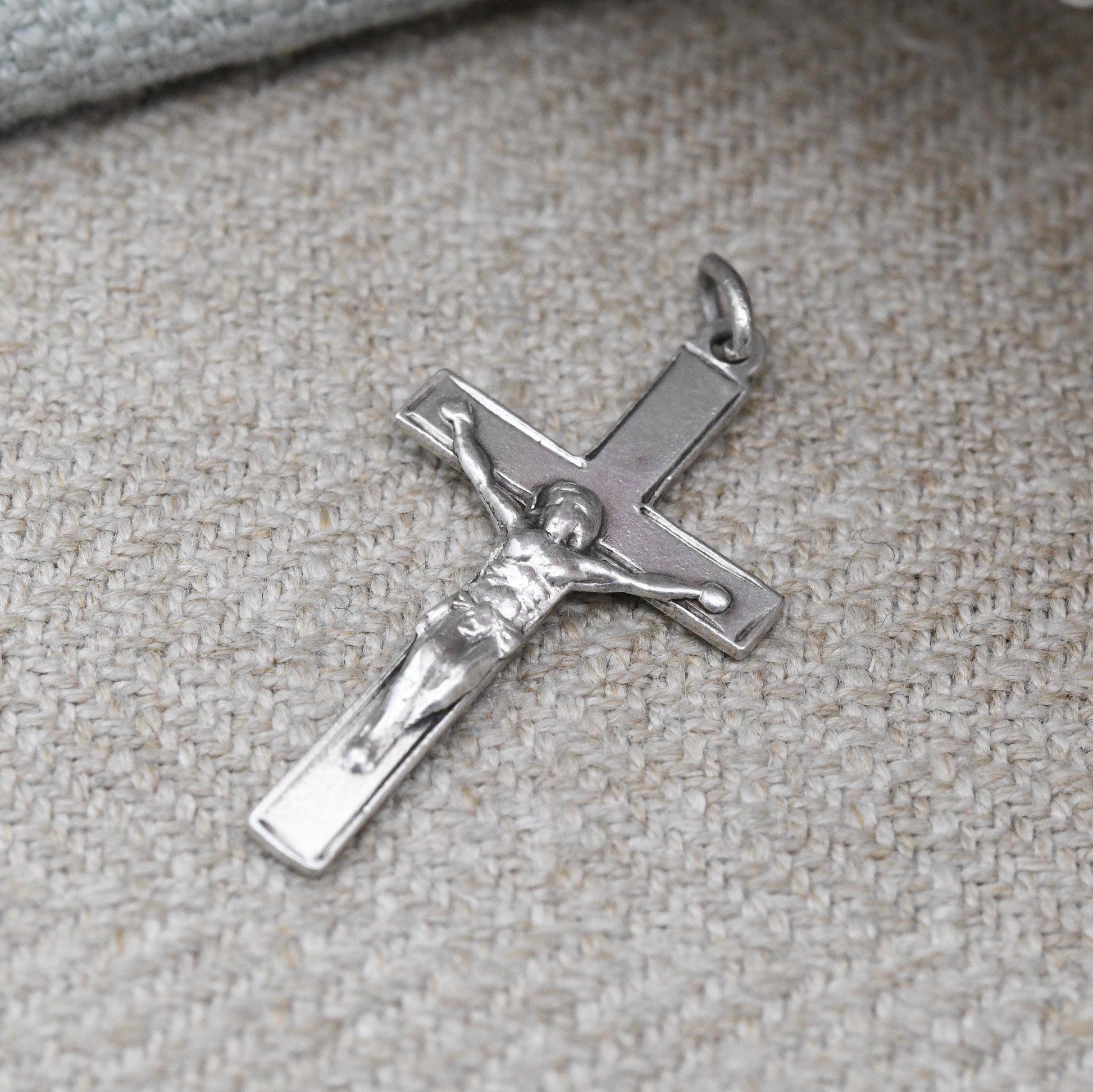 Vintage Sterling Silver Crucifix Pendant Christ on the Cross c. 1950s - True Vintage Antique Style