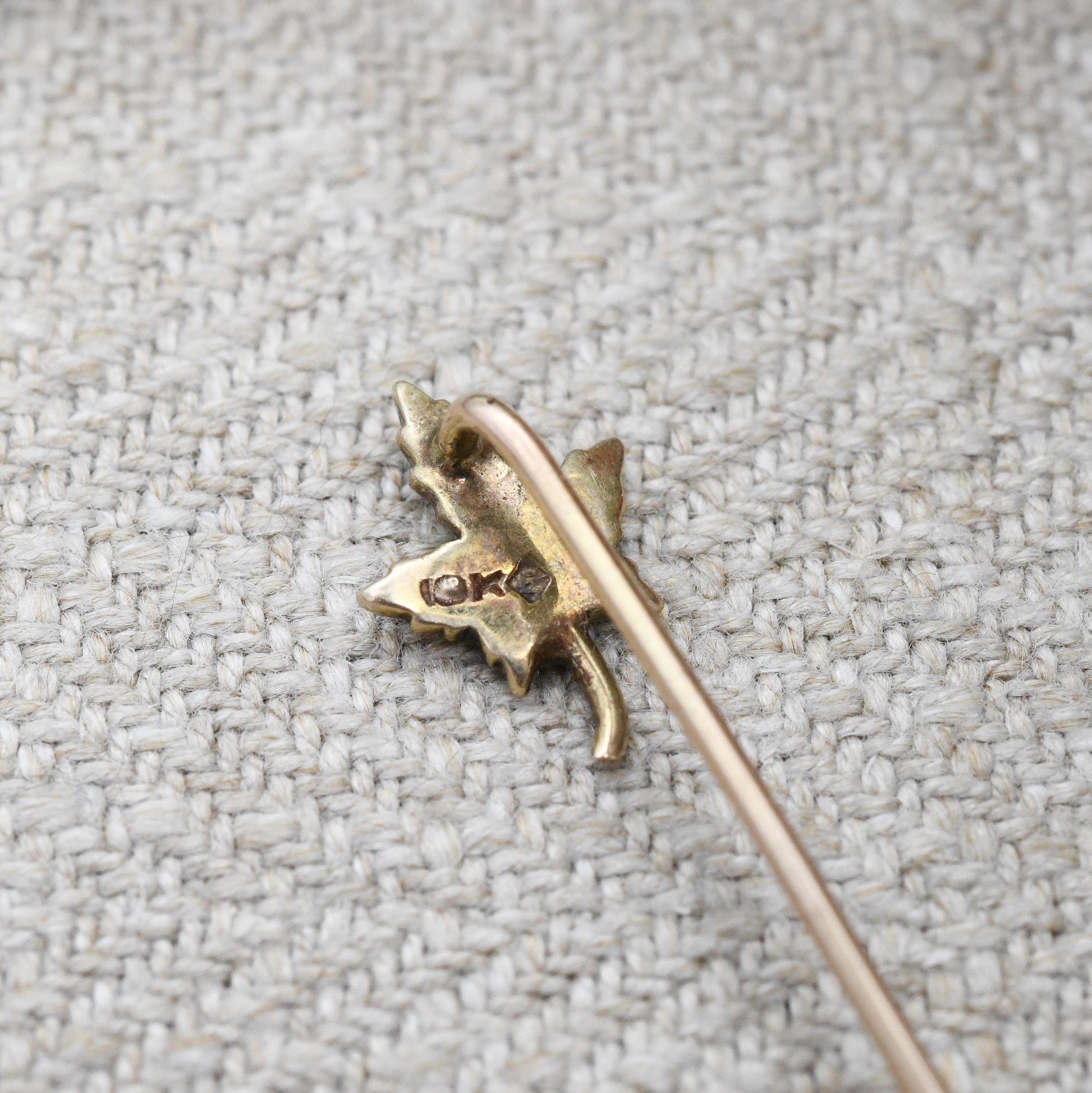 Antique 10ct Gold Leaf Stick Pin with Seed Pearls - Edwardian Small Split Pearls Cravat Ascot Brooch | Floral Maple Autumn Leaf Pin