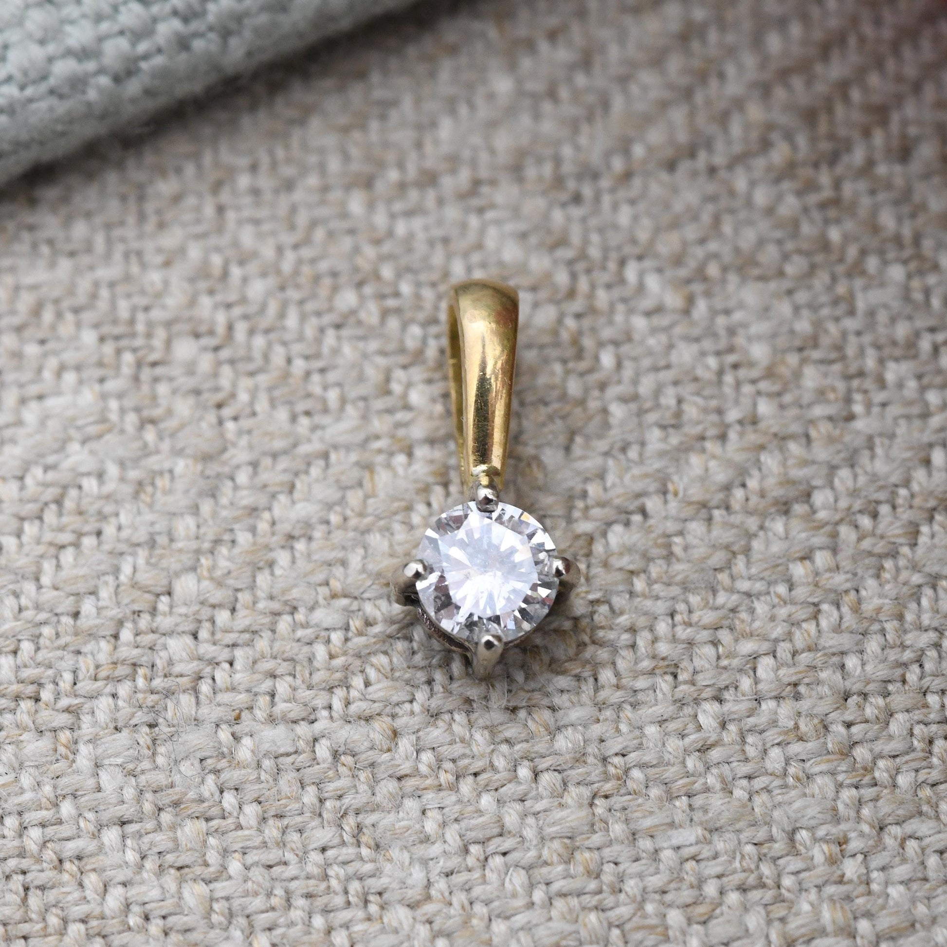 18ct Gold 0.50 Carat Diamond Pendant 1995 - UK Hallmarks Large Solitaire 1/2 Carat Necklace Stack Trace Chain Minimal Single Gemstone Charm
