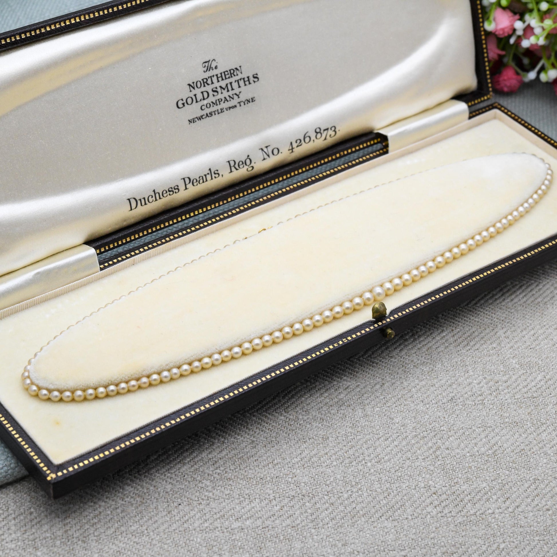 Vintage Faux Pearl Necklace in Fitted Box with 9ct Gold Clasp - Northern Goldsmiths Company Duchess Pearls Reg. No. 426873 | Choker 16"