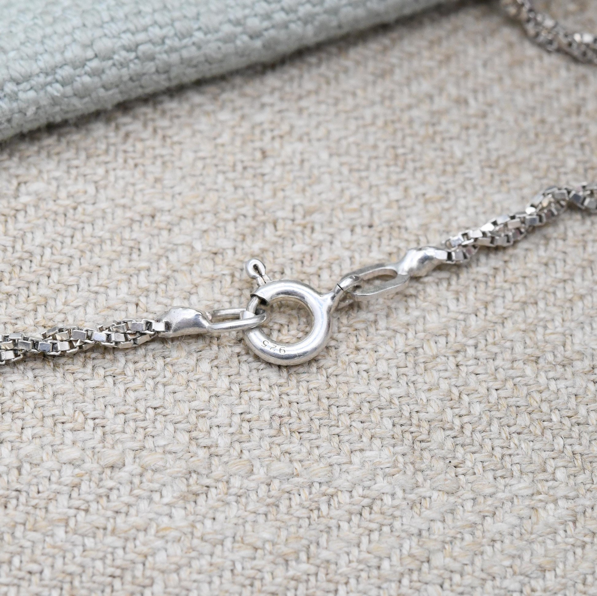 Sterling Silver Twisted Box Chain Necklace c. 1980s - Chunky Short Chain Quality Silver Necklace Square Link | Unisex Necklace Gift | 17.5"