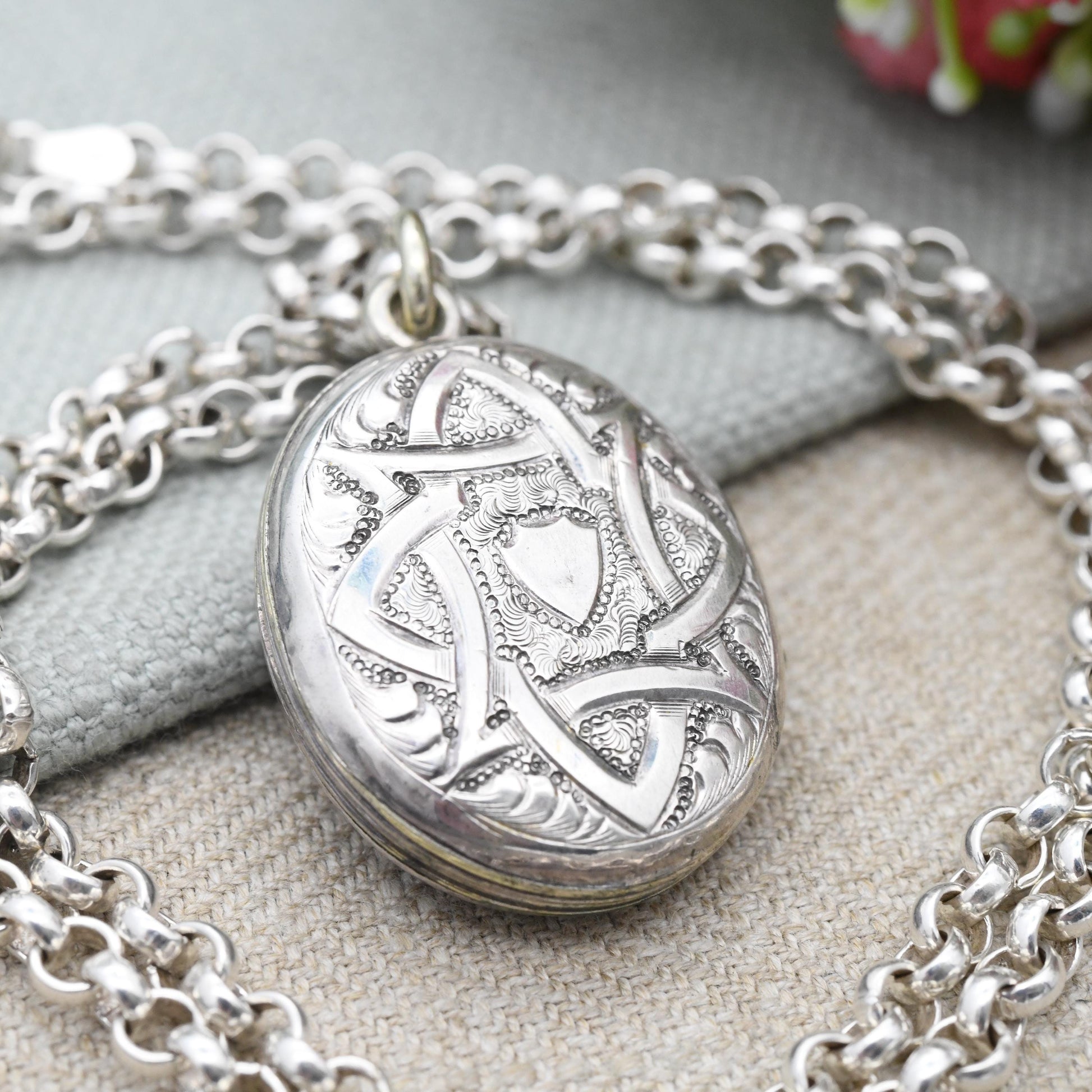 Antique Victorian Sterling Silver Locket Enamel Star Design - Engraved Quatrefoil Ornate Aesthetic Movement Oval Pendant on Chunky Chain