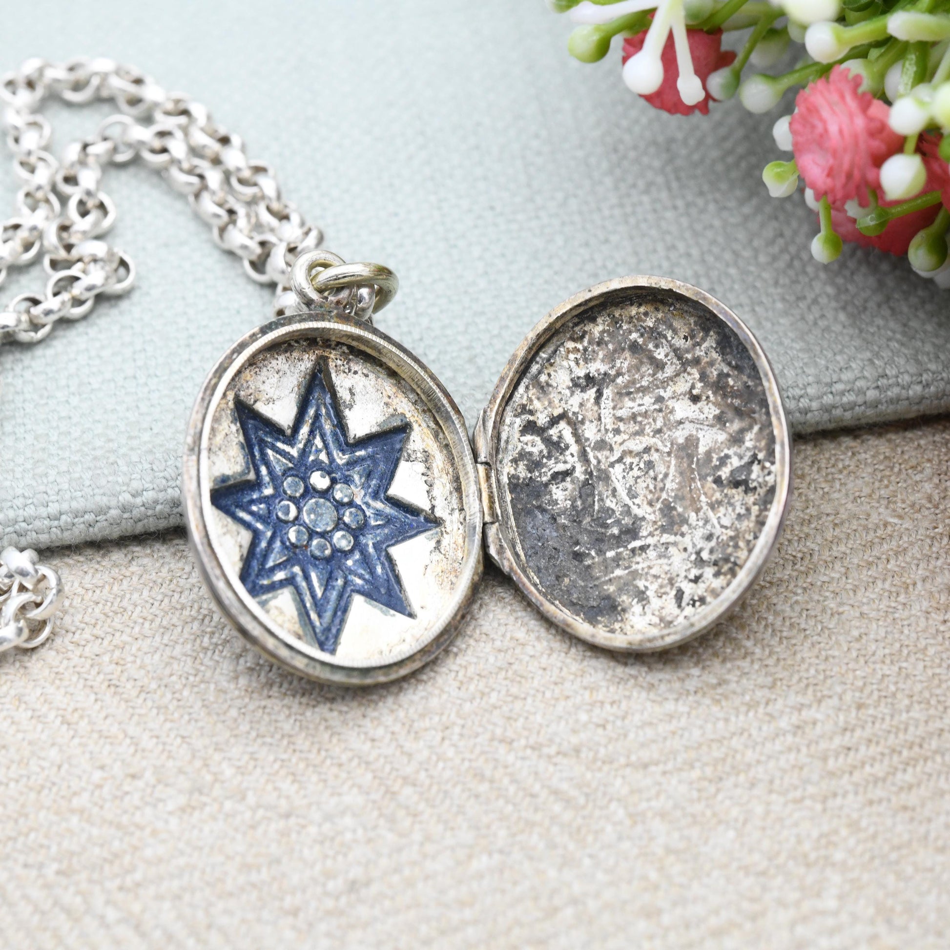 Antique Victorian Sterling Silver Locket Enamel Star Design - Engraved Quatrefoil Ornate Aesthetic Movement Oval Pendant on Chunky Chain