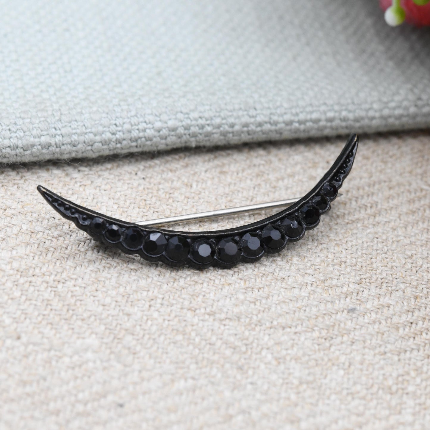 Antique Victorian Black Crescent Moon Brooch - Faceted Glass Stones | Unisex Lapel Pin | Celestial Jewellery Gift for Her