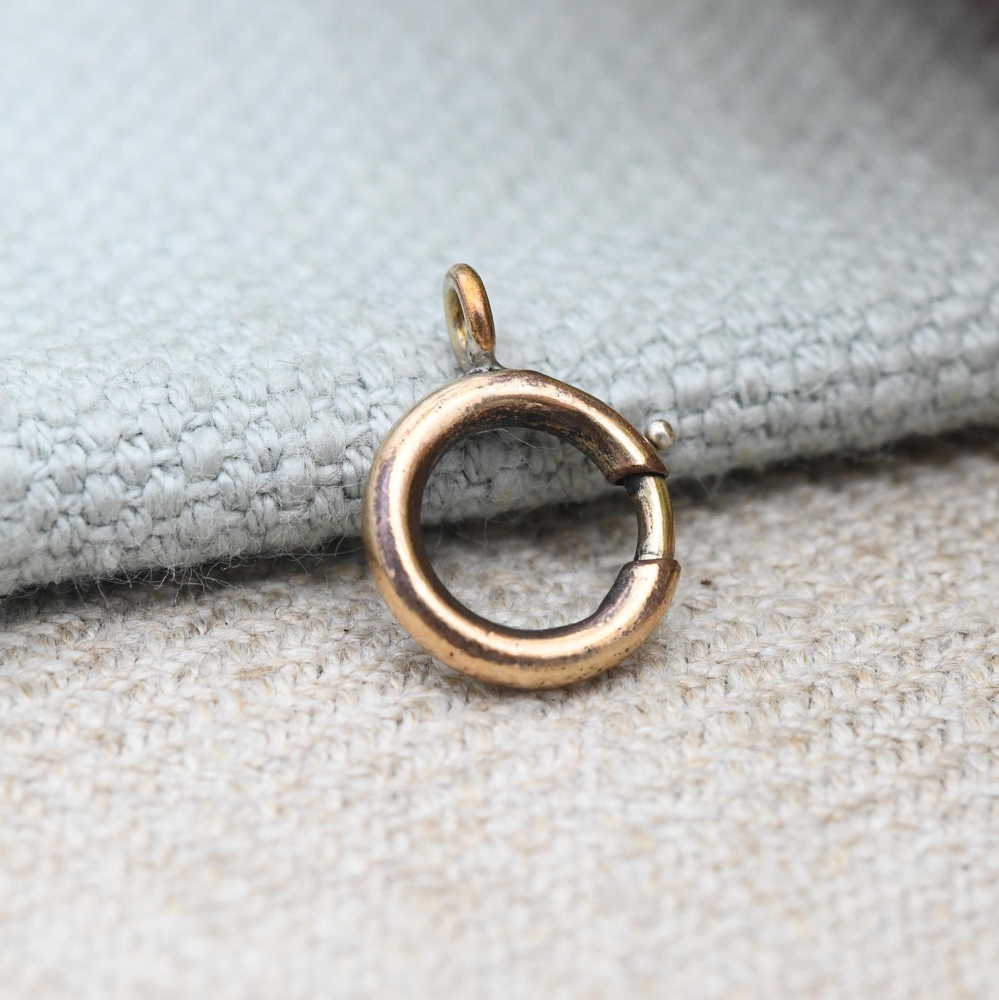 Antique Victorian Rolled Gold Bolt Clasp 1cm Diameter - Spring Ring Clasp for Charm Bracelet Pendant Collection