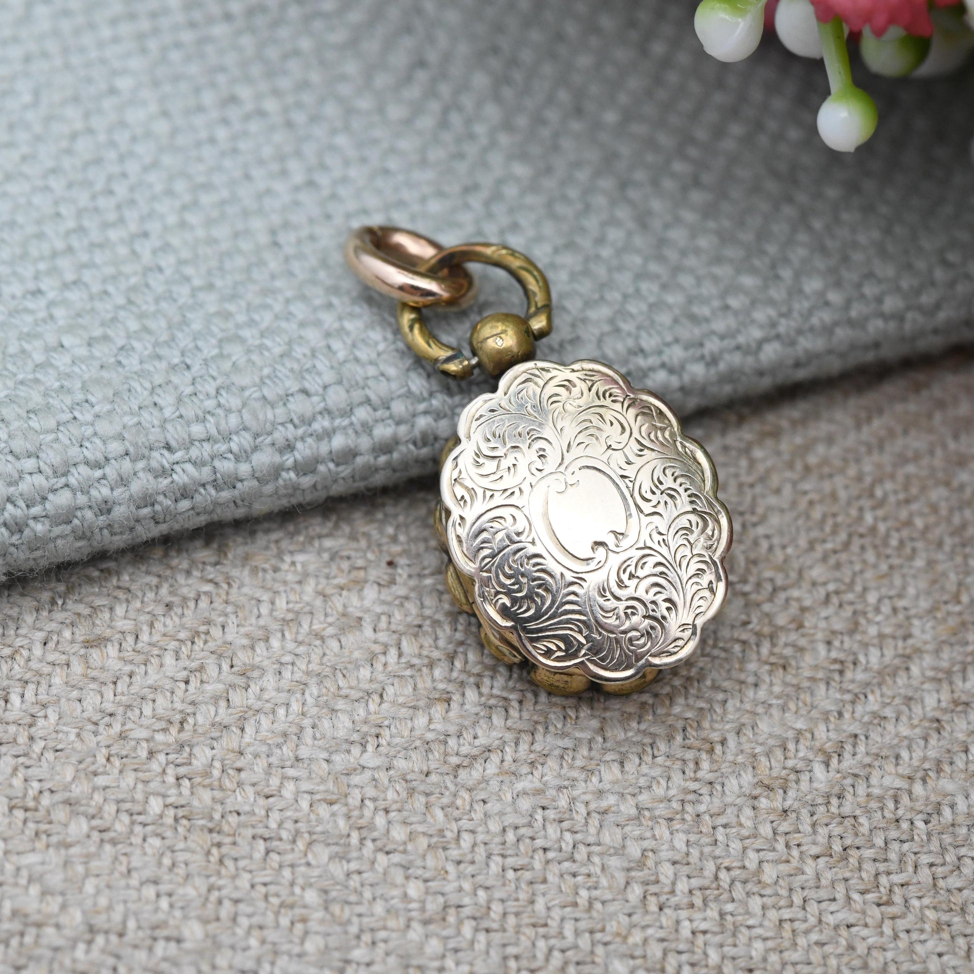 Antique Victorian Double Sided Locket 9ct Gold Back and Front Miniature Pendant - Magnifying Glass | Engraved Flowers Aesthetic Movement