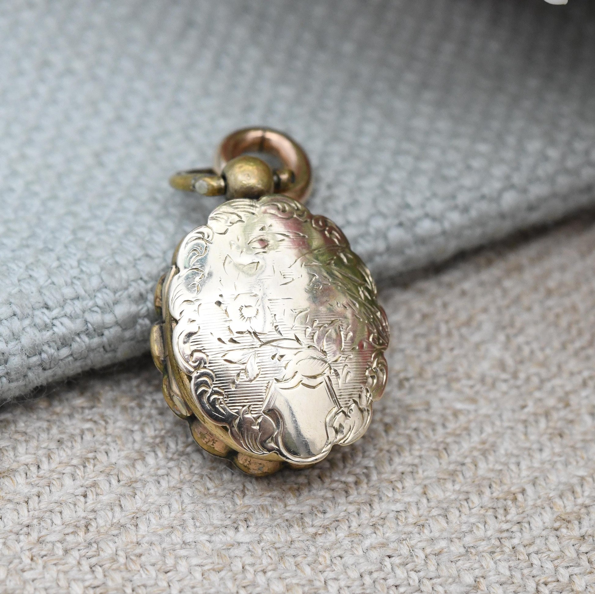 Antique Victorian Double Sided Locket 9ct Gold Back and Front Miniature Pendant - Magnifying Glass | Engraved Flowers Aesthetic Movement
