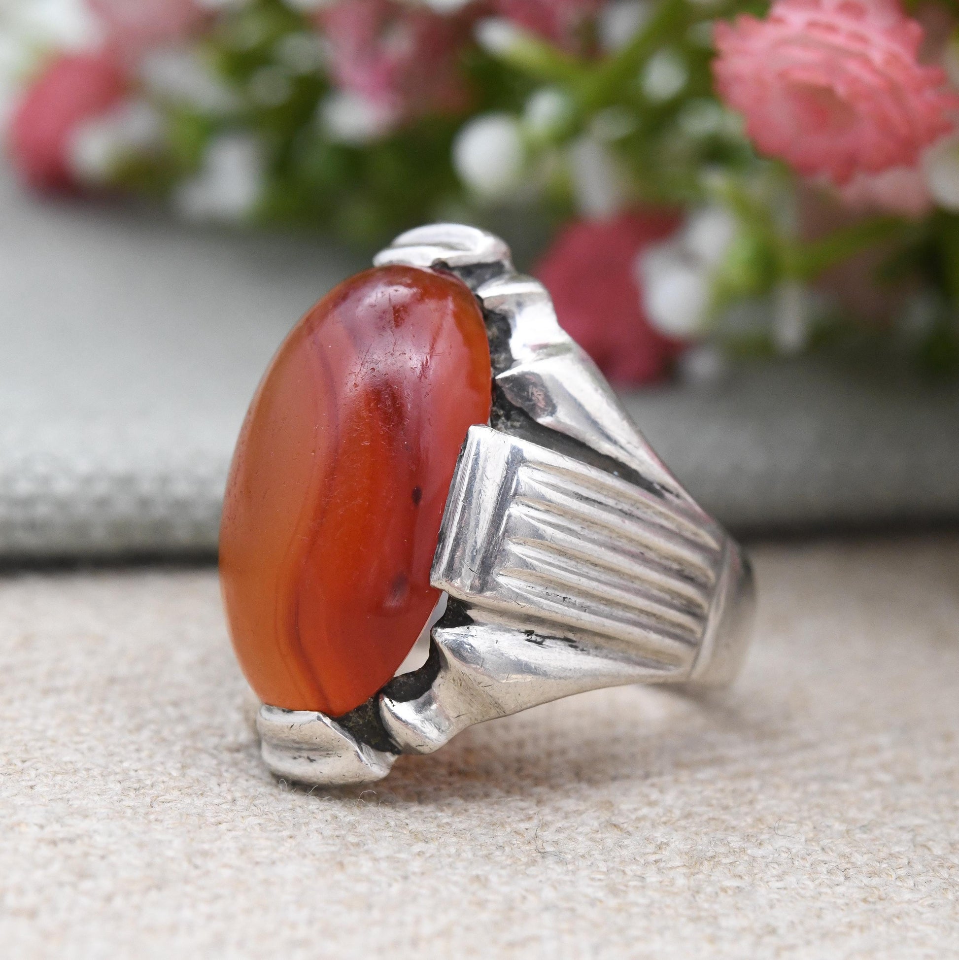 Vintage European Silver Carnelian Ring Tank Mid-Century c. 1940s - Chunky Large Red Stone Statement Ring | UK Size - R 1/2 | US Size - 9