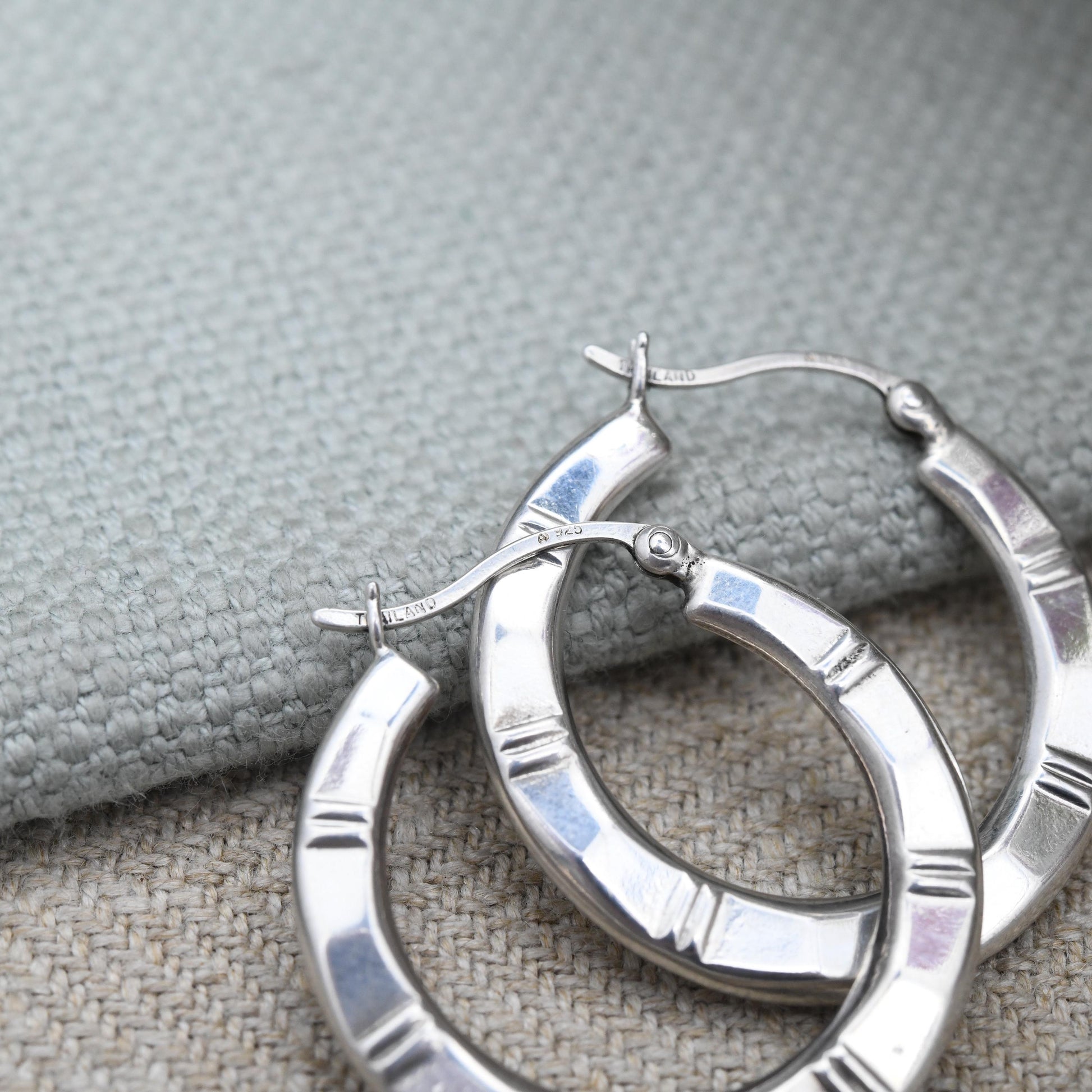Vintage Sterling Silver Hoop Earrings - Textured Line Hoops Minimalist Design Everyday Jewellery | Made in Thailand