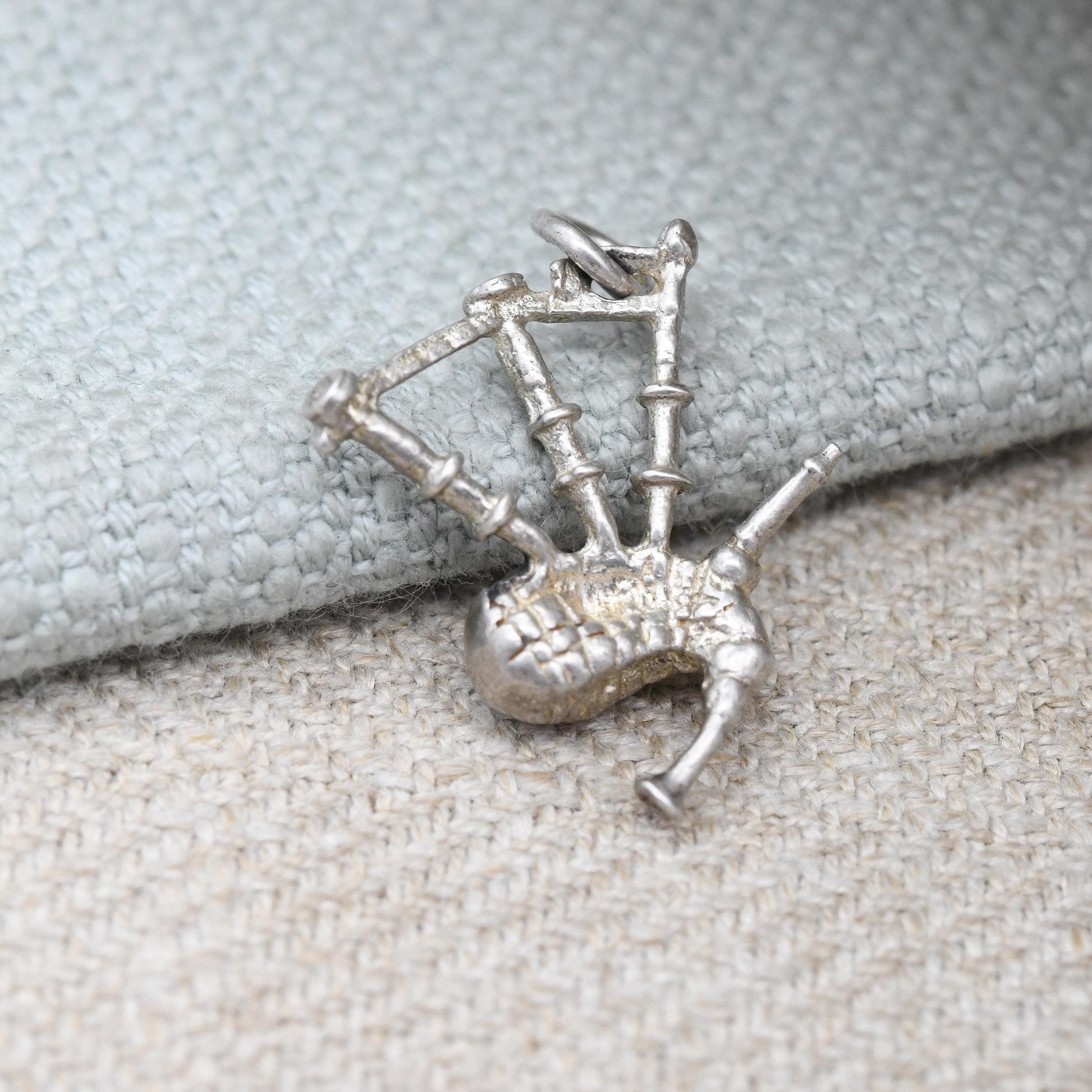 Vintage Sterling Silver Bagpipes Charm Pendant - Scotland Great Highland Music Music Patriotic Tartan | Souvenir Gift for Charm Bracelet