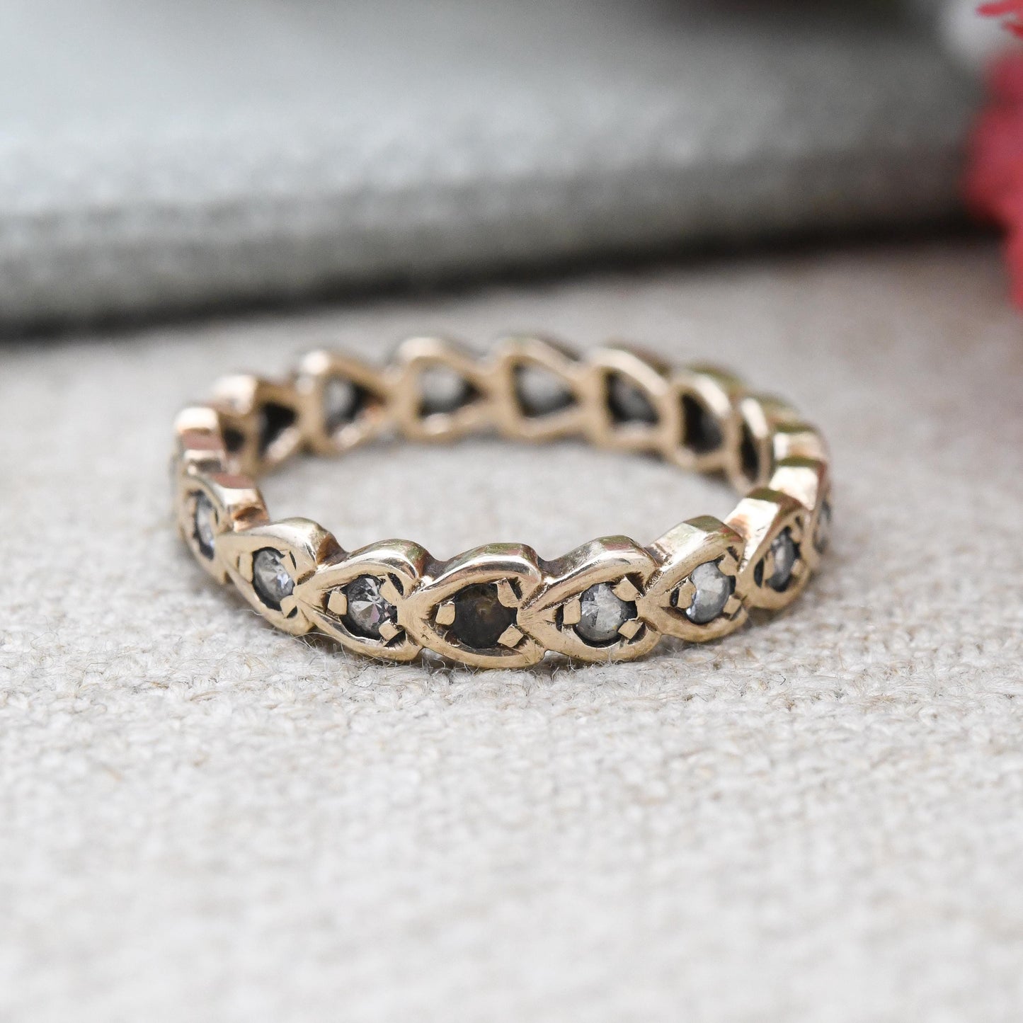 Vintage 9ct Gold Eternity Band Ring with Clear Stones 1963 - Love Heart Shape Stacking Ring Mid-Century Wedding | UK Size - L | US Size - 6