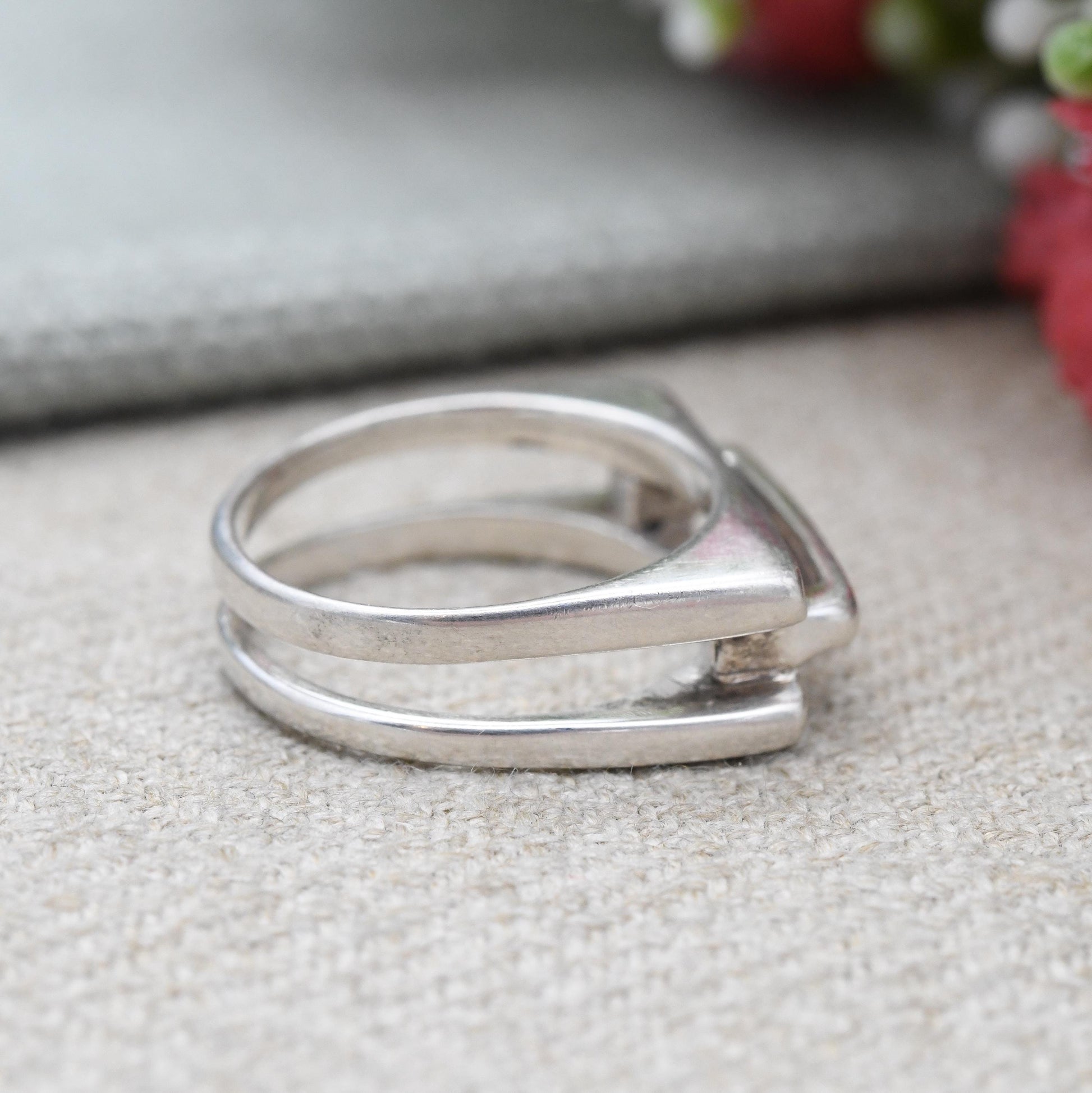 Vintage Sterling Silver Modernist Squared Band Ring - Openwork Rectangle Design Minimalist Unisex Silver | UK Size - L 1/2 | US Size - 6 1/4