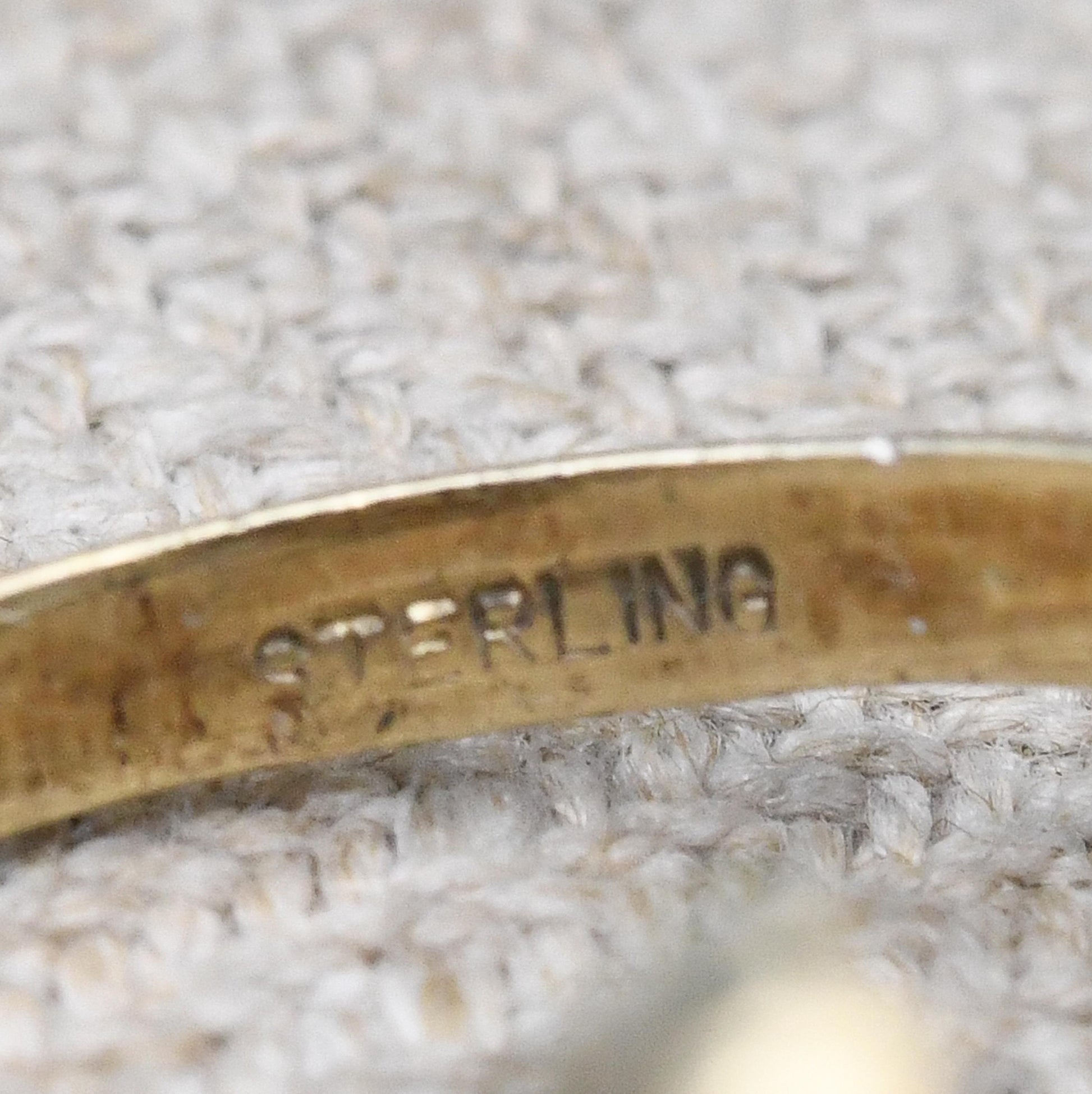 Vintage Sterling Silver Pearl Ring Gold Plated - c. 1960s Cocktail Ring with Ornate Leaf Design | UK Size - N | US Size - 7