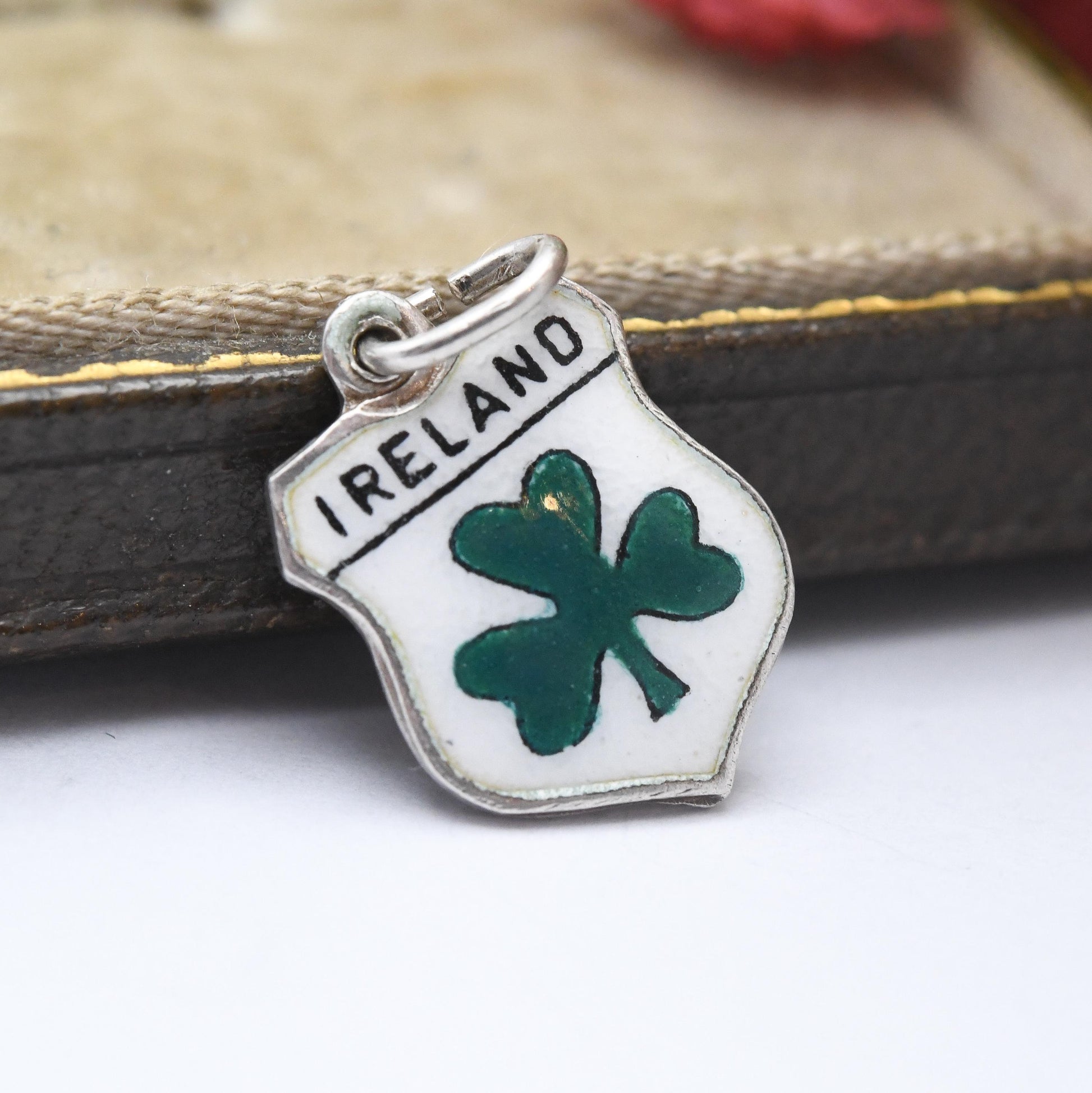 Vintage Sterling Silver Ireland Charm Pendant - Clover | Republic of Ireland | Souvenir Gift for Charm Bracelet
