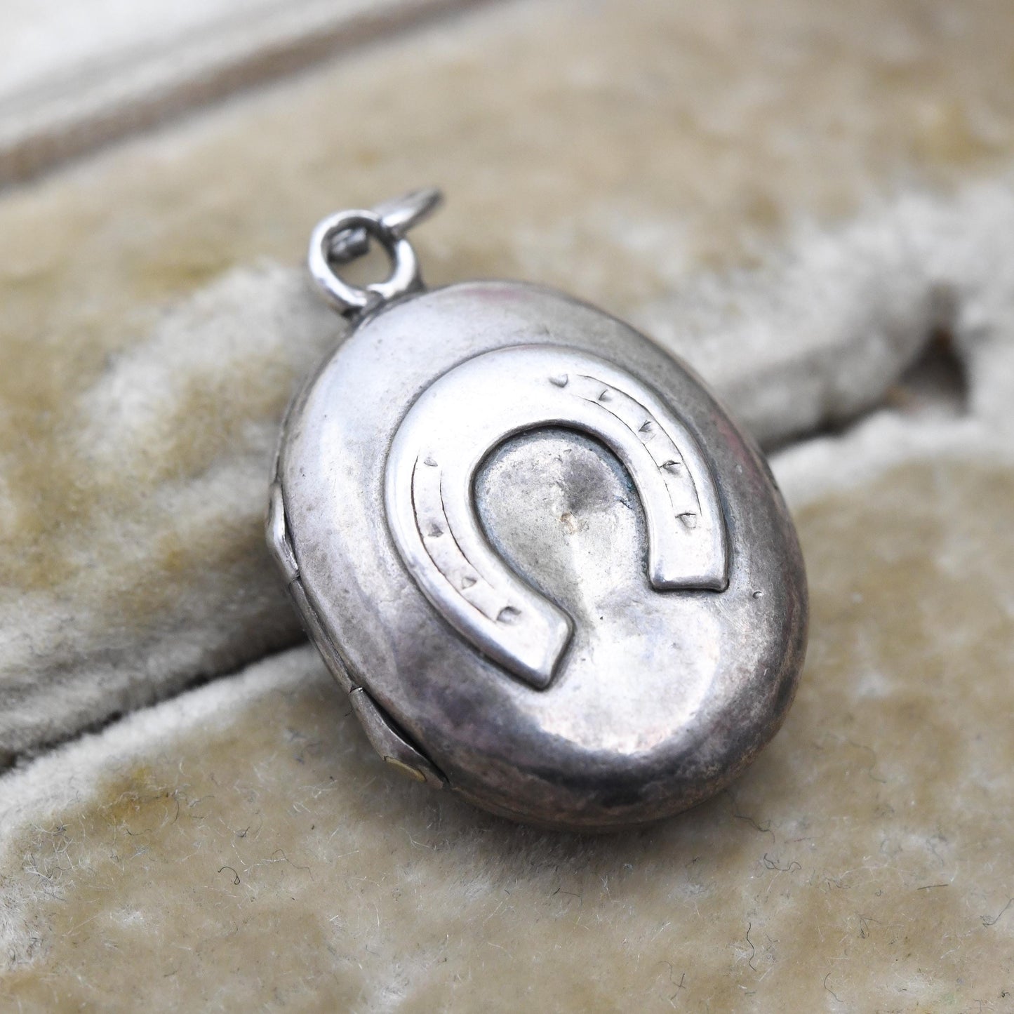 Antique Victorian Sterling Silver Horse Shoe Locket Charm Pendant 1887 - Sentimental | Mourning Jewellery | Gift for Pendant Necklace
