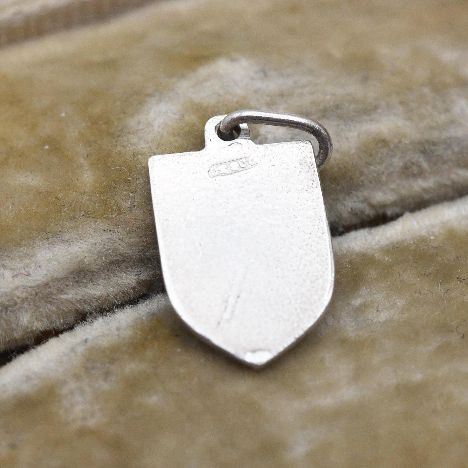 Vintage 800. Silver Saint Wolfgang Charm Pendant - Im Salzkammergut | Austria | Wolfangsee | Europe | Souvenir Gift for Charm Bracelet