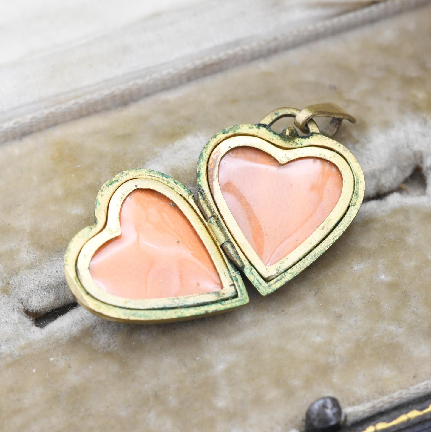 Vintage Rodi Wienenberger Heart Locket Rolled Gold Mother of Pearl St Christopher Pendant - RW Rowi | Photo Necklace c. 1960s Jewellery
