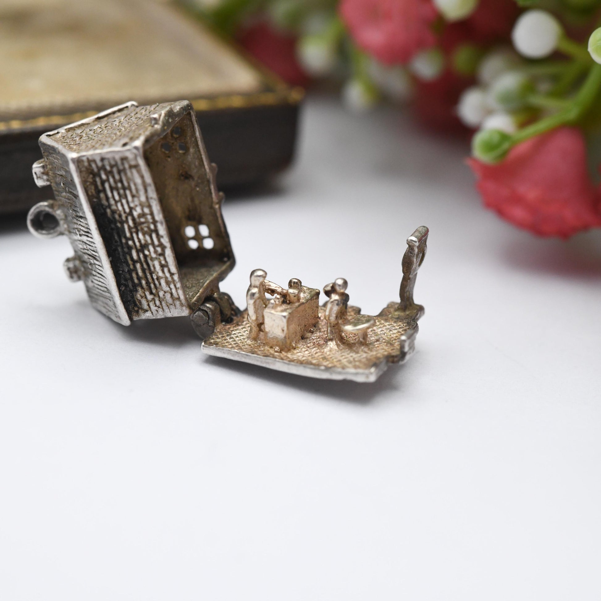 Vintage Sterling Silver NUVO Pub Charm Pendant - Public House | Moving | Articulated | Opening