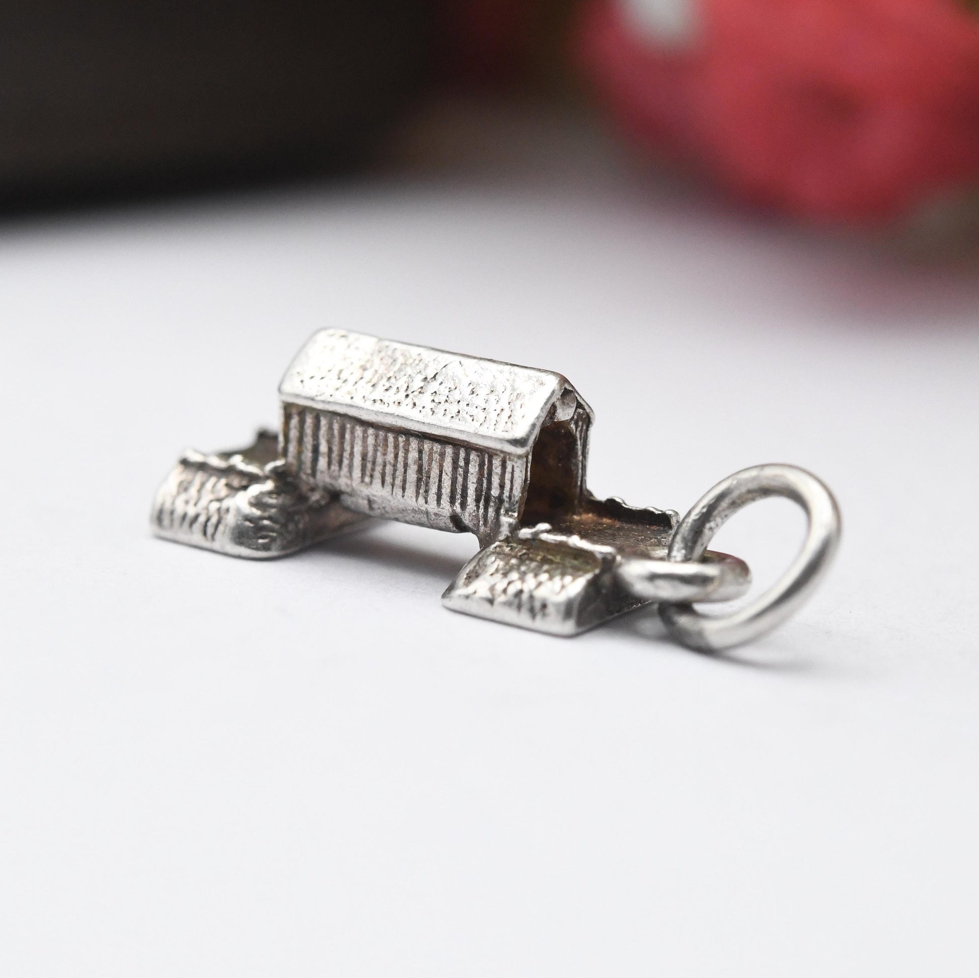 Vintage Sterling Silver Covered Bridge Charm Pendant - America | USA | Travel Charm | Tourist | Souvenir Gift for Charm Bracelet