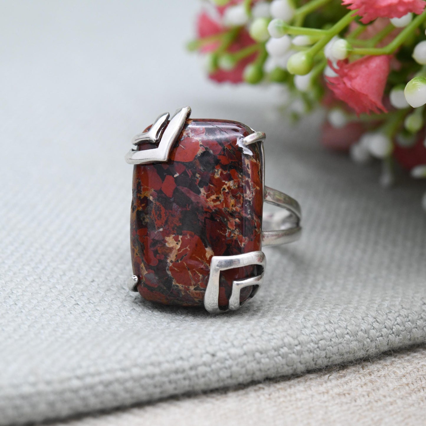 Vintage Sterling Silver Red Agate Ring - Chunky | Modernist | Red Stone | Statement Ring | UK Size - R | US Size - 8 3/4