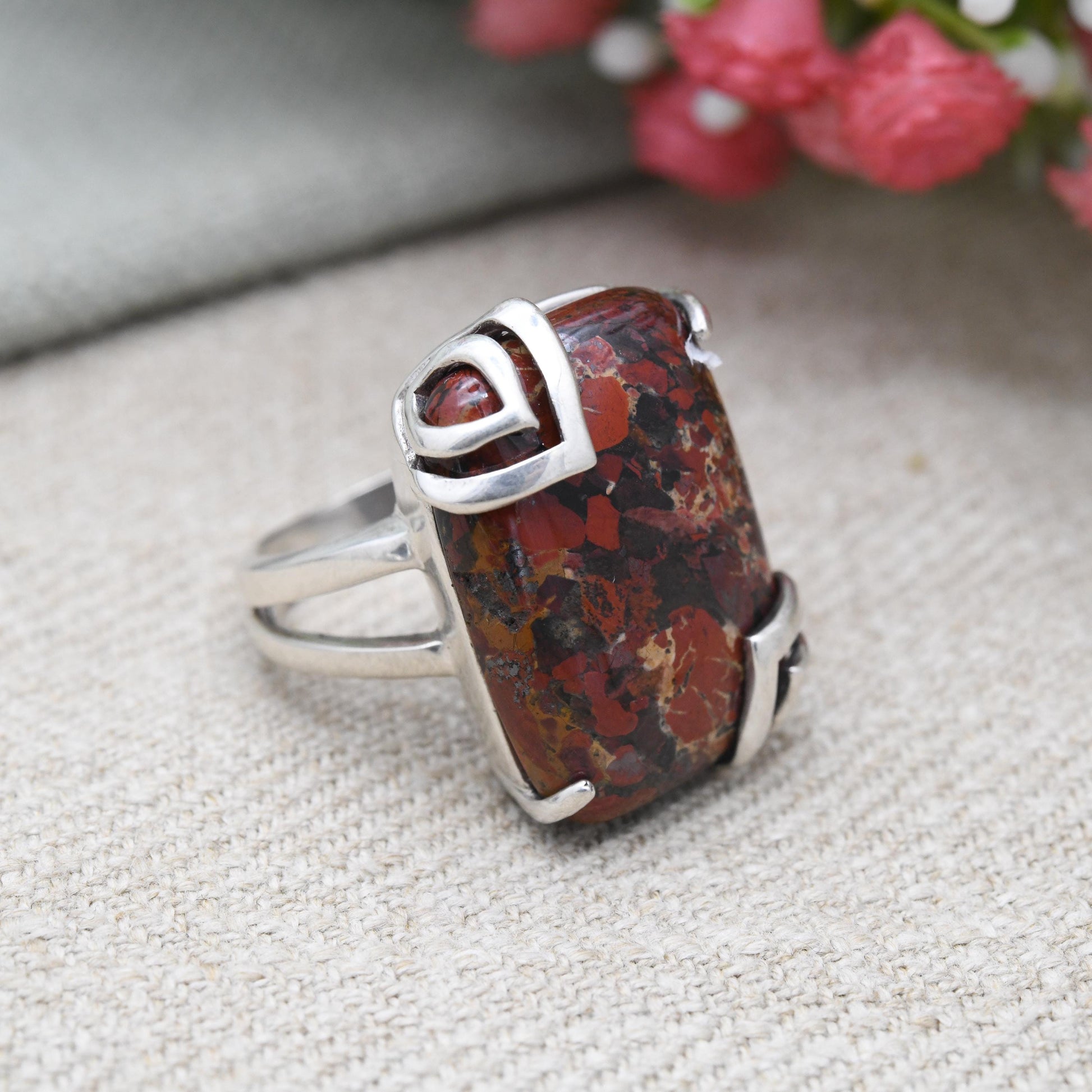 Vintage Sterling Silver Red Agate Ring - Chunky | Modernist | Red Stone | Statement Ring | UK Size - R | US Size - 8 3/4