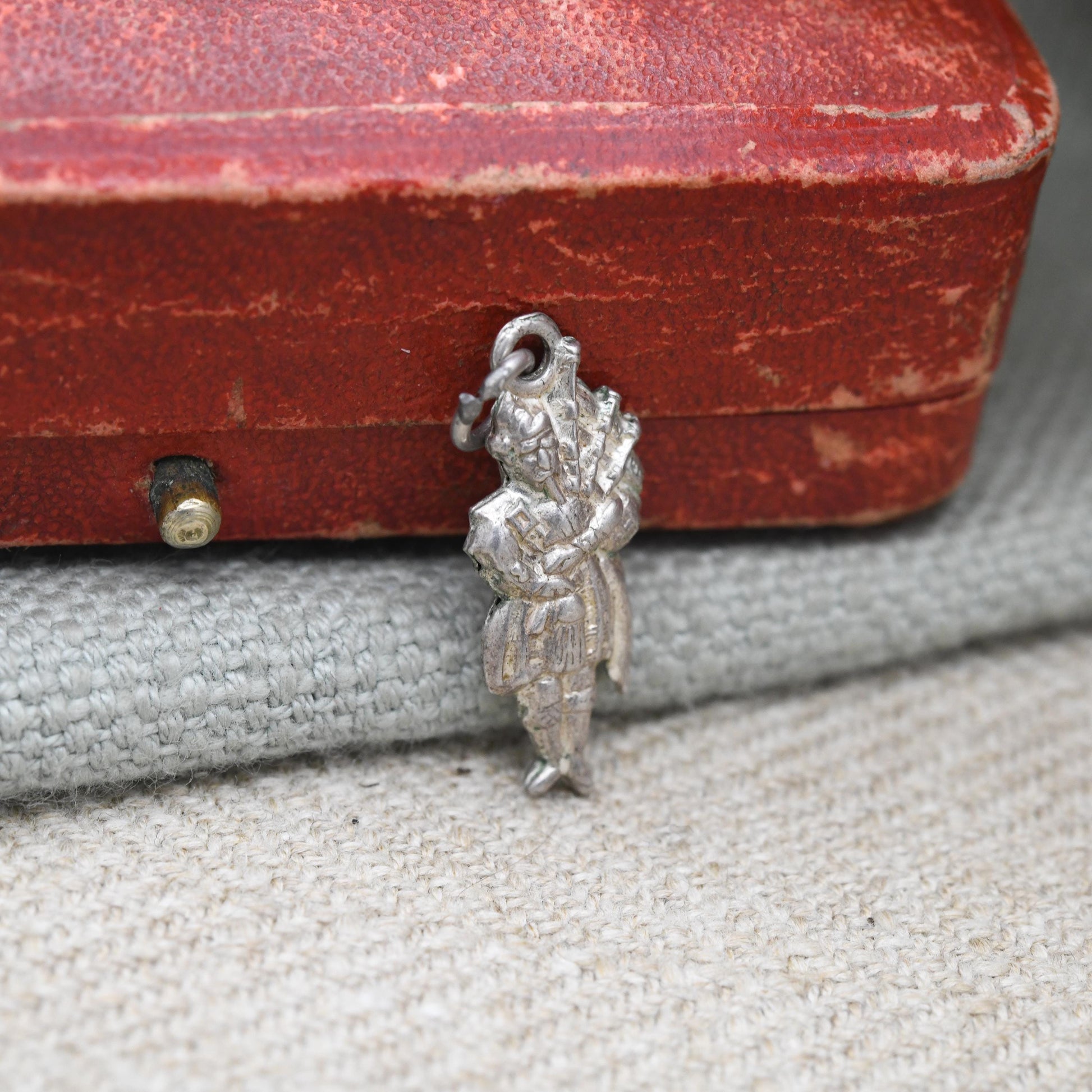 Vintage Sterling Silver Bagpiper Charm Pendant - Scotland | Great Highland Music | Patriotic Tartan | Souvenir Gift for Charm Bracelet