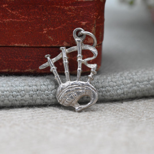 Vintage Sterling Silver Bagpipes Charm Pendant - Scotland | Great Highland Music | Patriotic Bagpipes | Souvenir Gift for Charm Bracelet