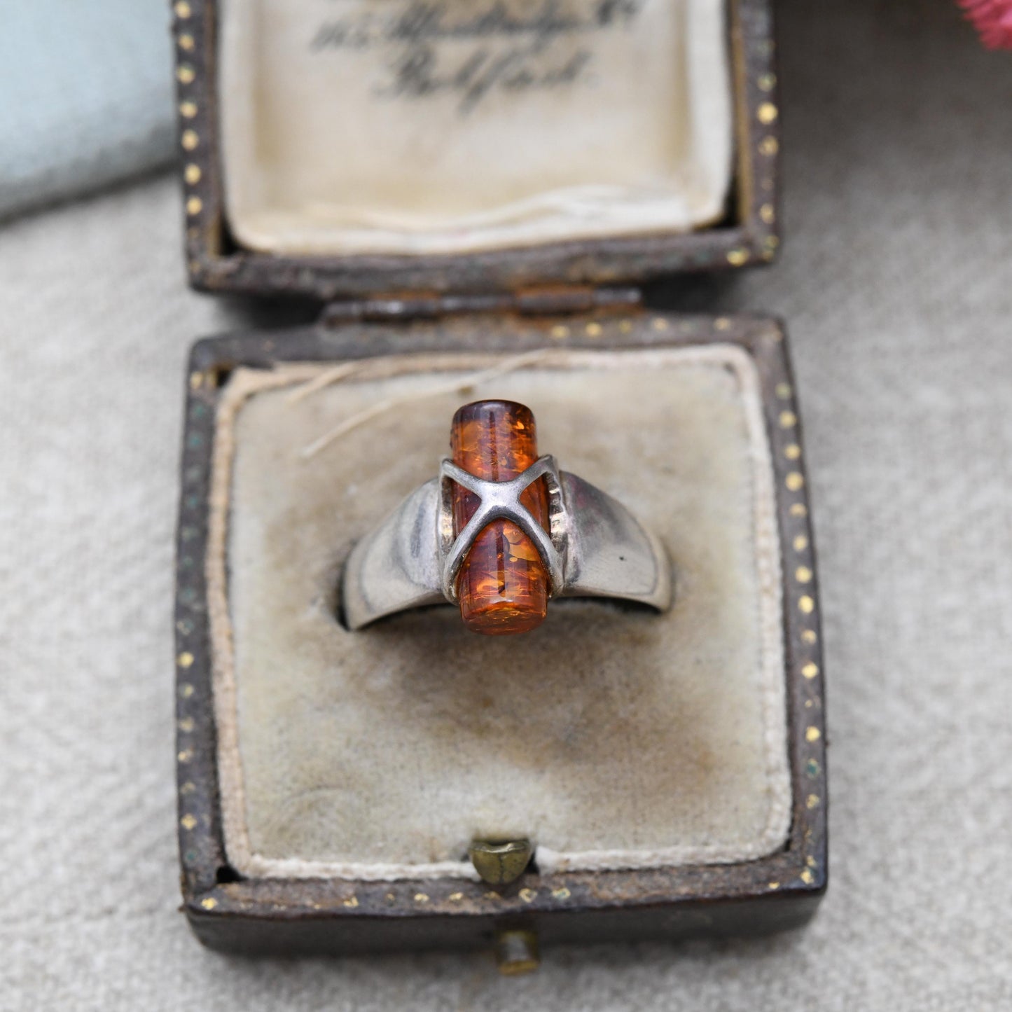 Vintage Sterling Silver Baltic Amber Ring Cylindrical - Chunky Modernist Silver Ring Cylinder Shape Stone | UK Size - P | US Size - 7 3/4