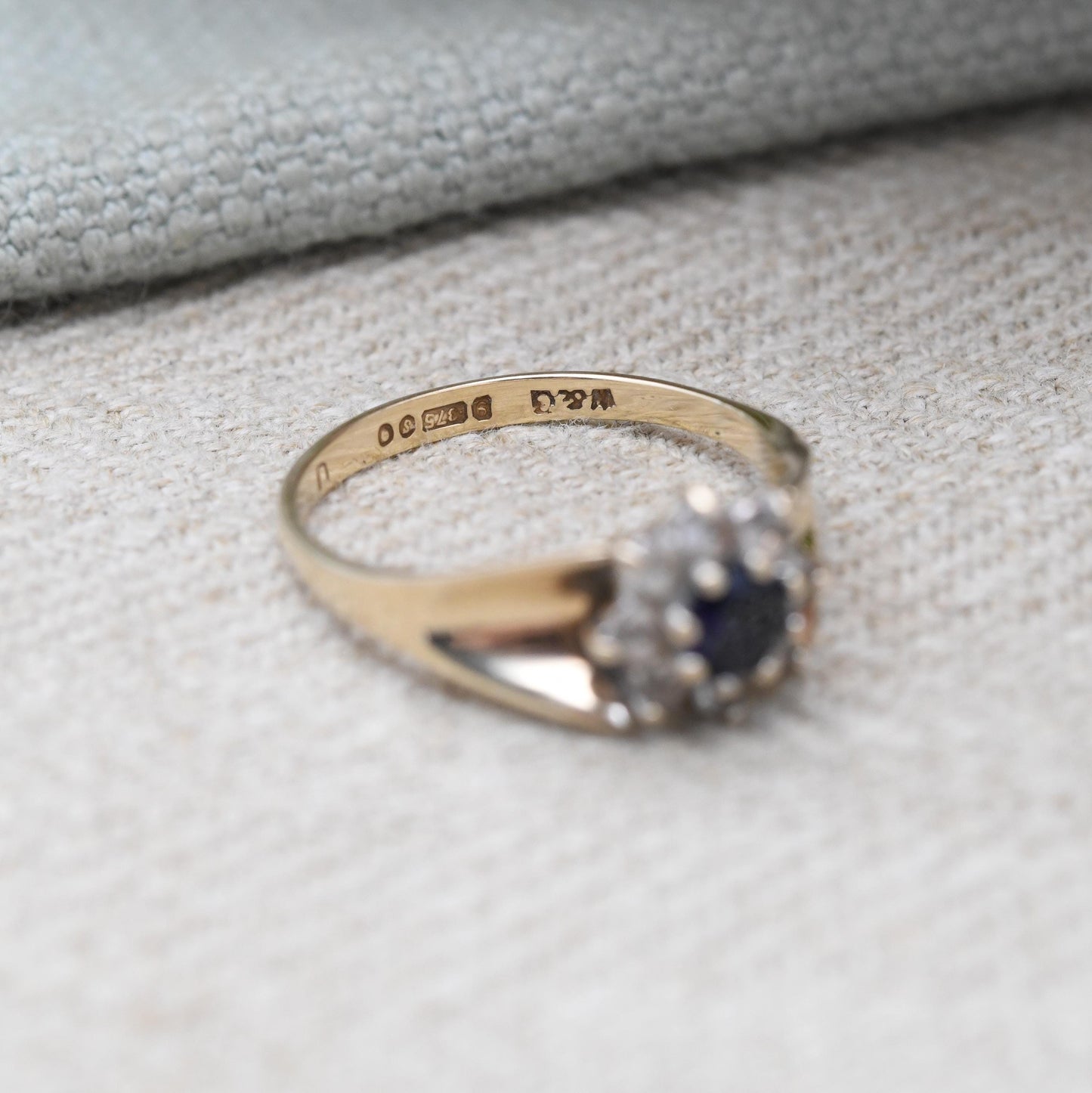 Vintage 9ct Gold Floral Cluster Ring 1973 - Deep Blue with Clear Stone Halo | Small UK Size - O | US Size - 7 1/2