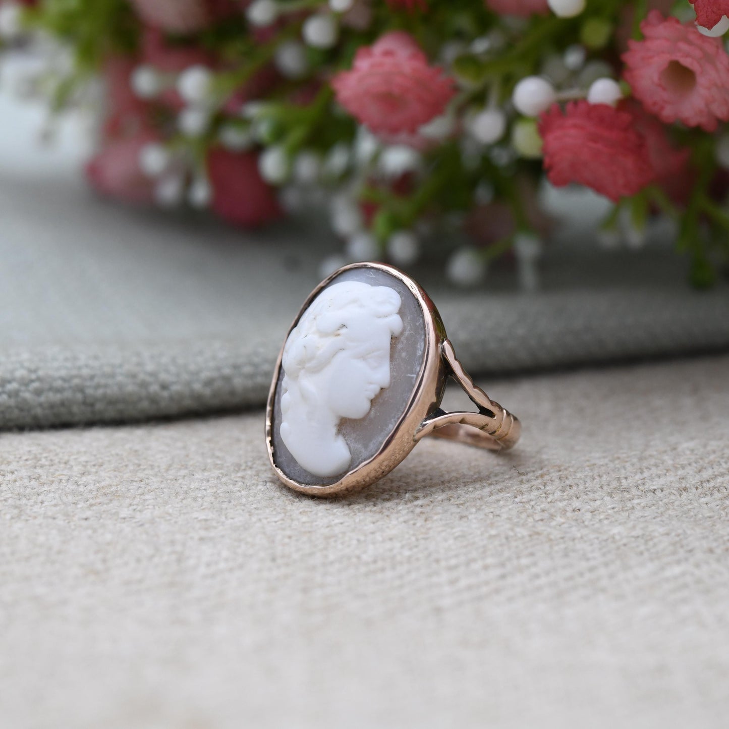 Antique 9ct Rose Gold Cameo Ring - Large Carved Shell Face | Ancient Classical Figure | Raised Cameo | UK Size - M | US Size - 6 1/2