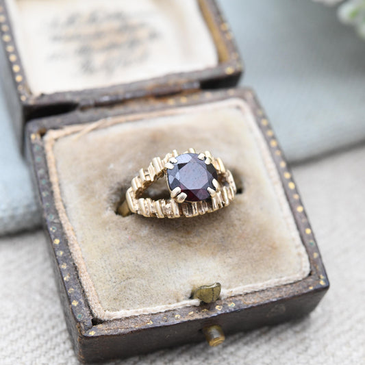 Vintage 9ct Gold Garnet Ring Midcentury Modernist 1977 MCM - Lister & Wright Statement Textured Brutalist | UK Size - N | US Size - 6 3/4