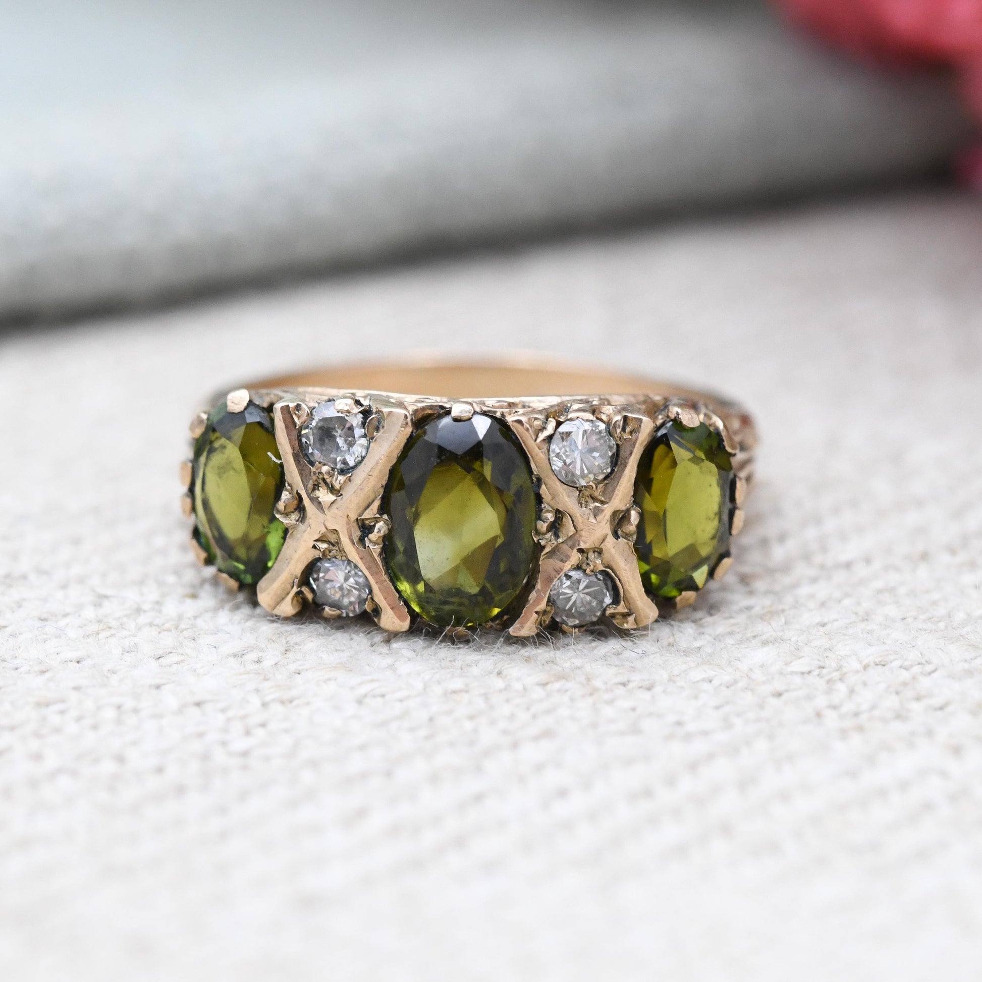 Vintage 9ct Gold Tourmaline Three Stone Ring - Olive Green Flush Set Trilogy Half Eternity Ring Accent Stones | UK Size - L US Size - 5 3/4